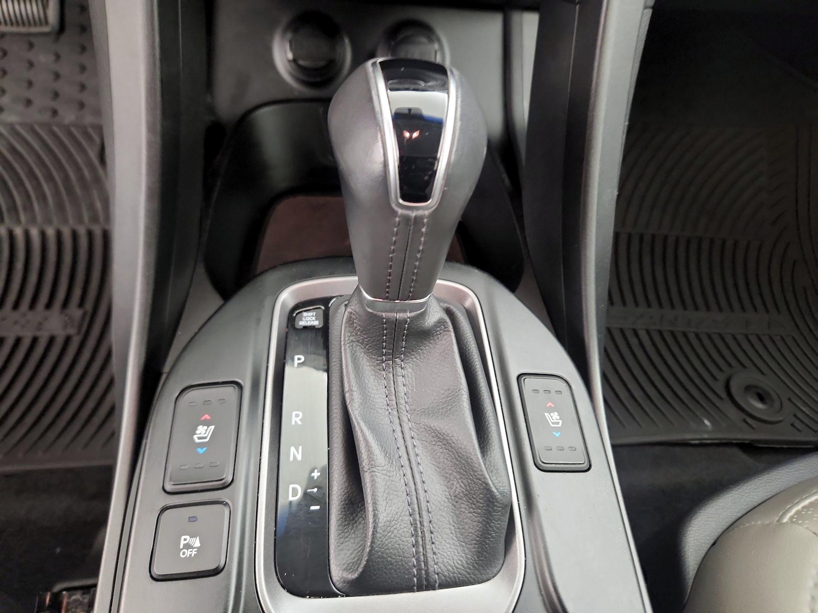 2015 Hyundai Santa Fe Sport 2.0T - Photo 19