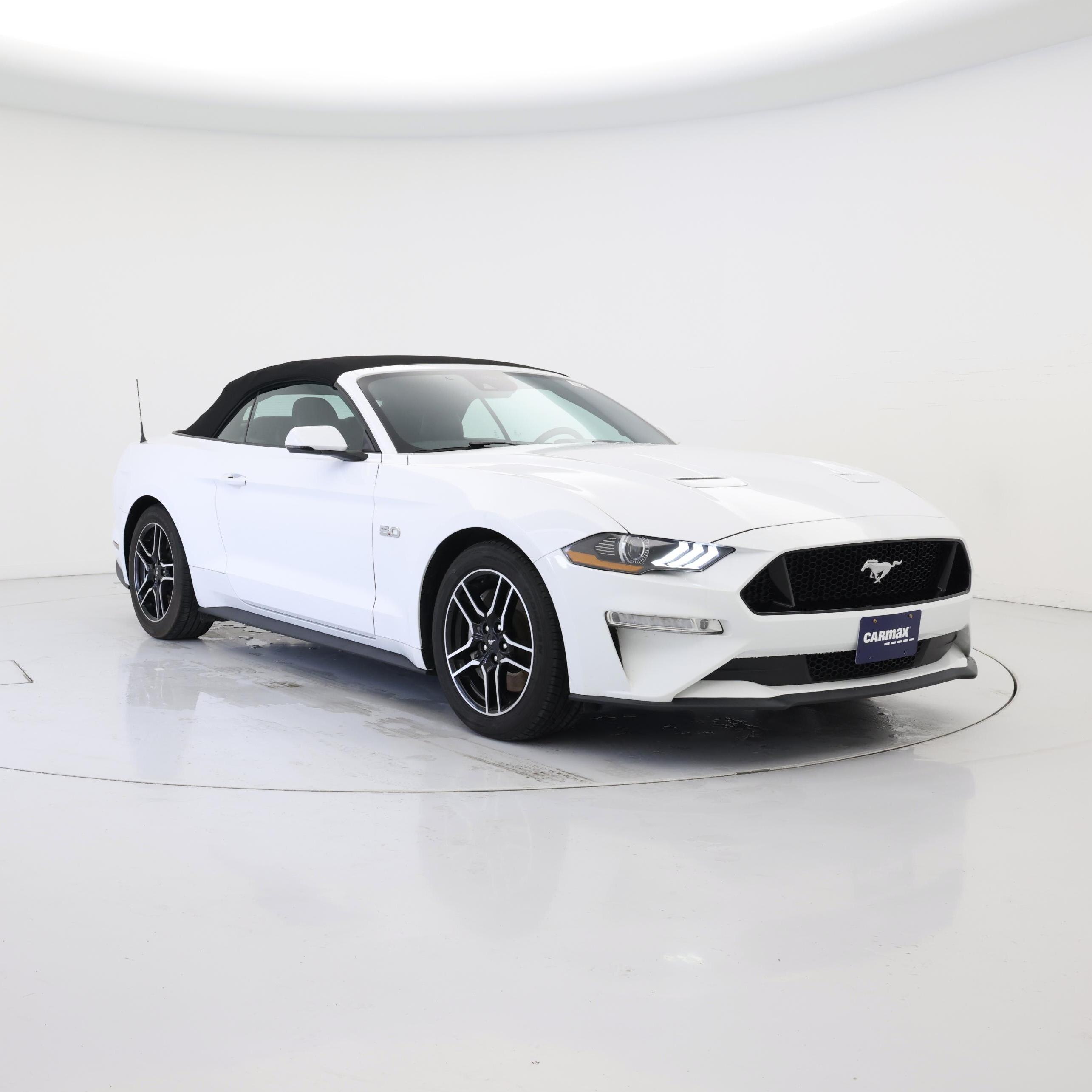 White 2023 Ford Mustang Convertible Rear-Wheel Drive Automatic