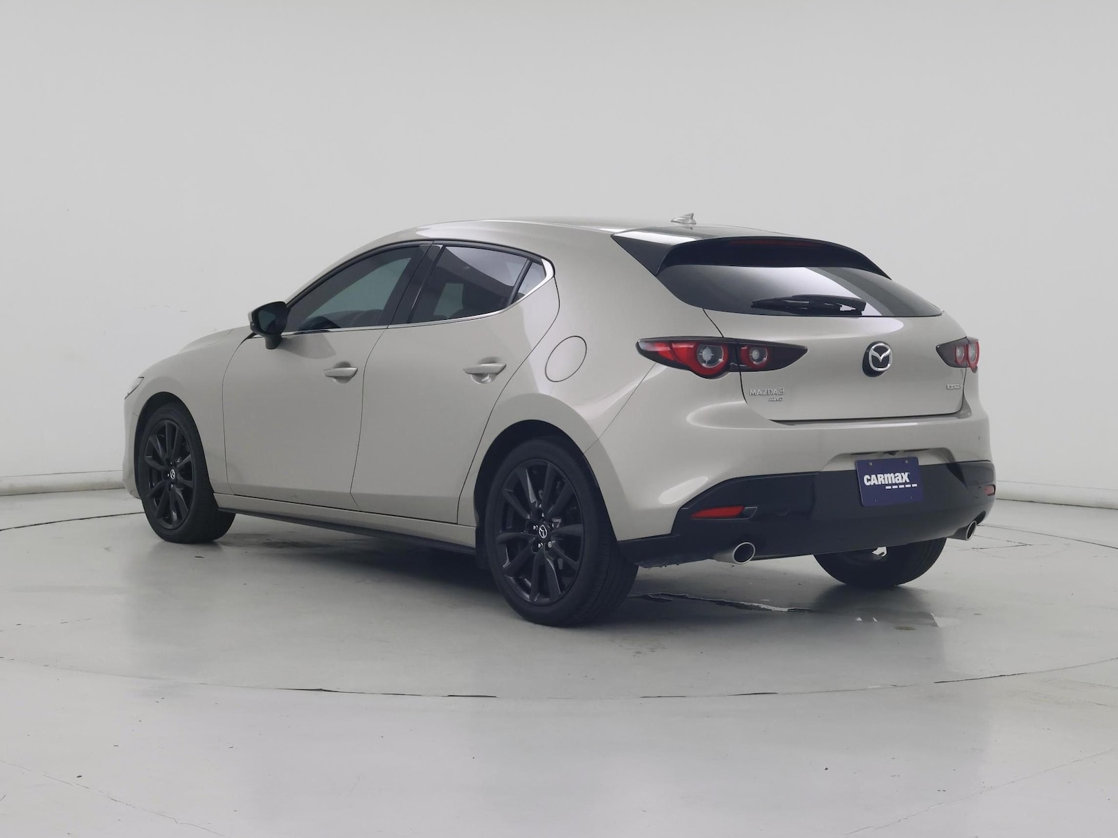 2022 Mazda Mazda3 Premium - Photo 3
