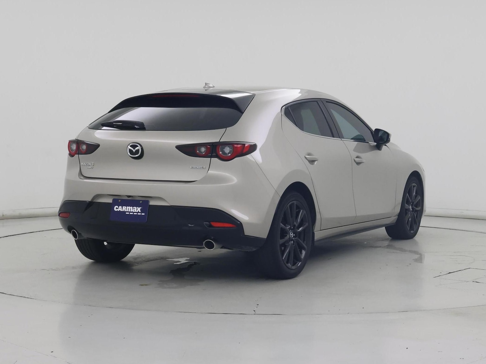 2022 Mazda Mazda3 Premium - Photo 9