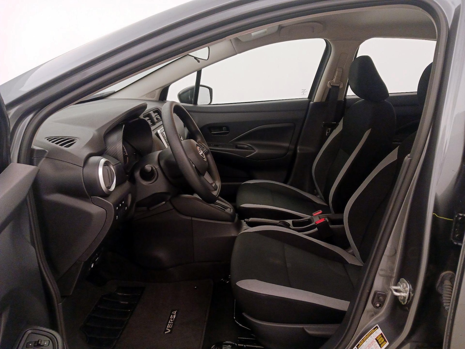 2025 Nissan Versa Sedan S - Photo 12