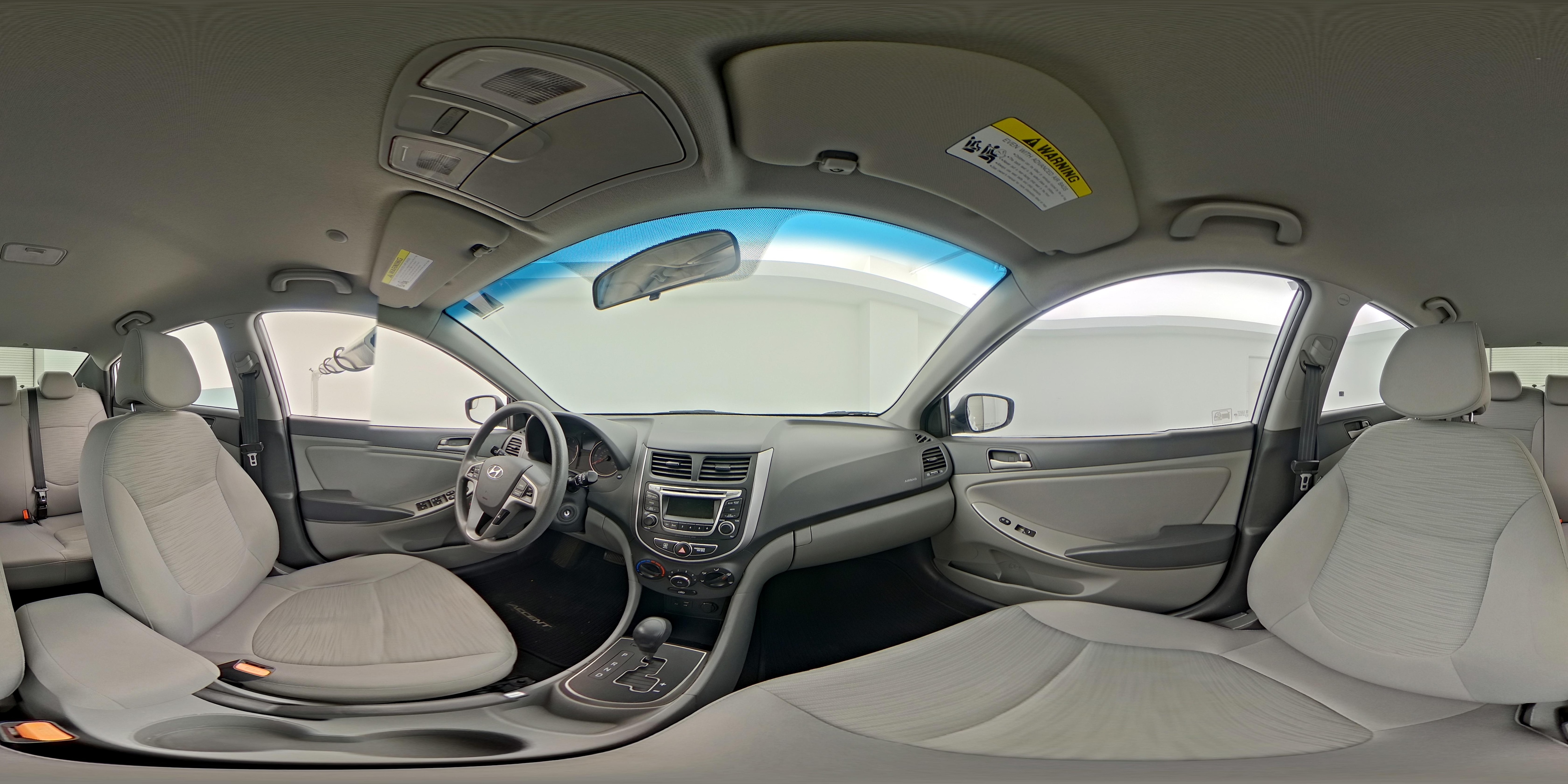 2016 Hyundai Accent SE - Photo 23