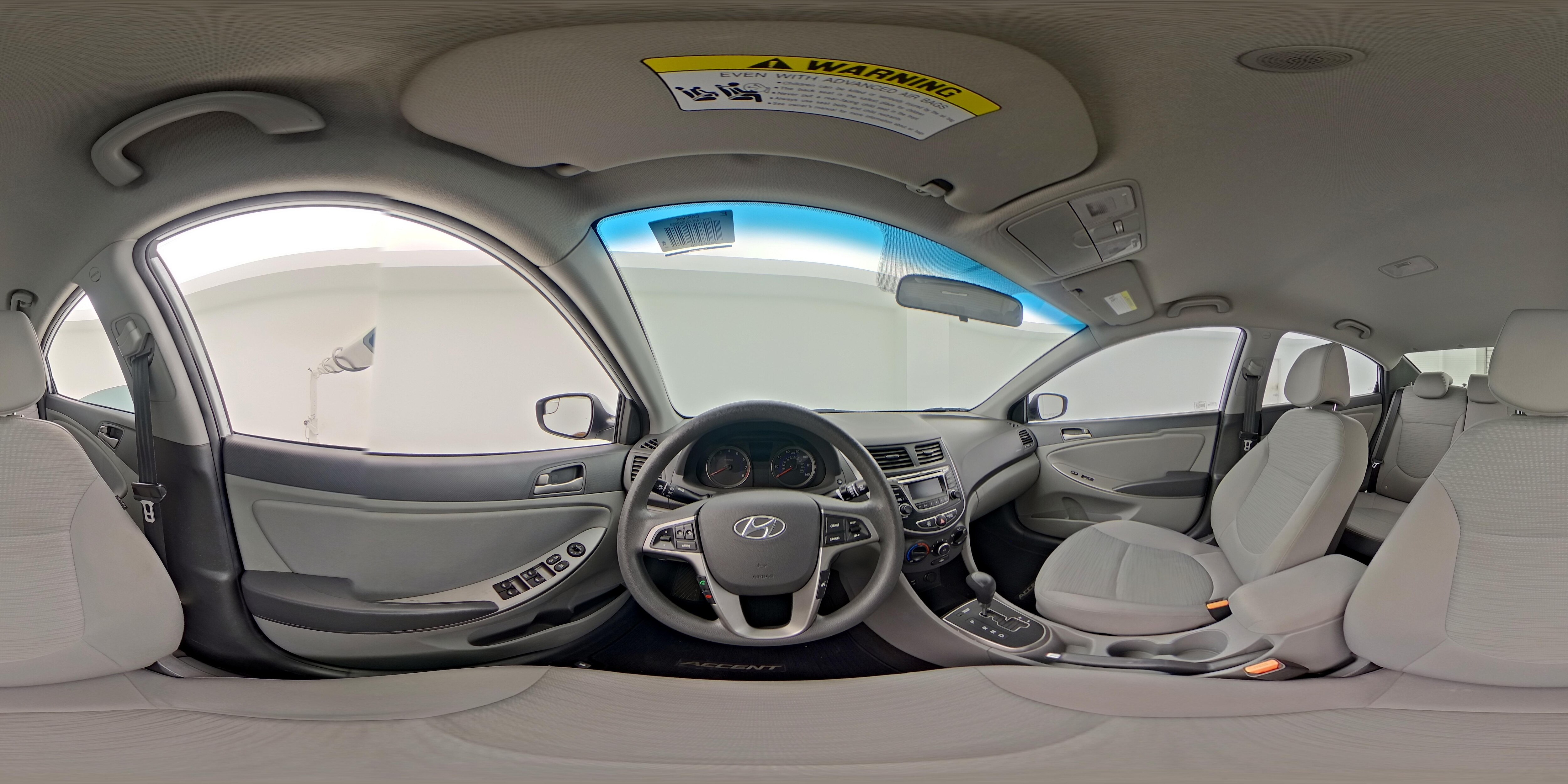 2016 Hyundai Accent SE - Photo 25