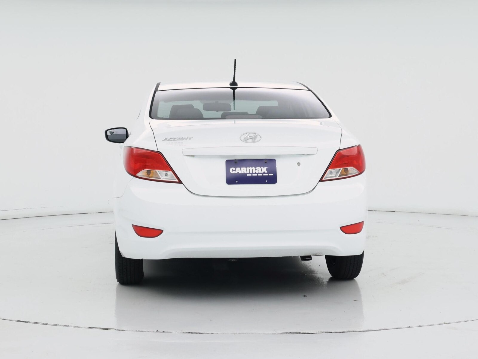 2016 Hyundai Accent SE - Photo 7