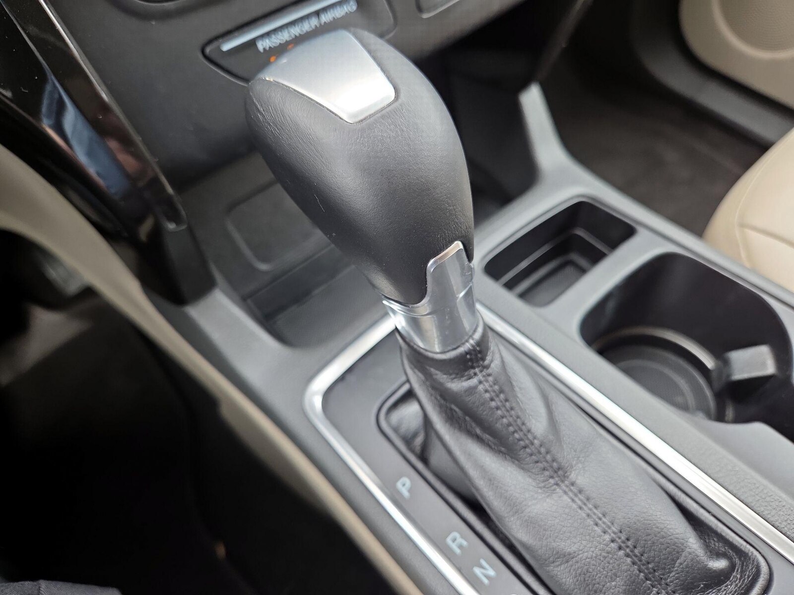 2017 Ford Escape Titanium - Photo 19