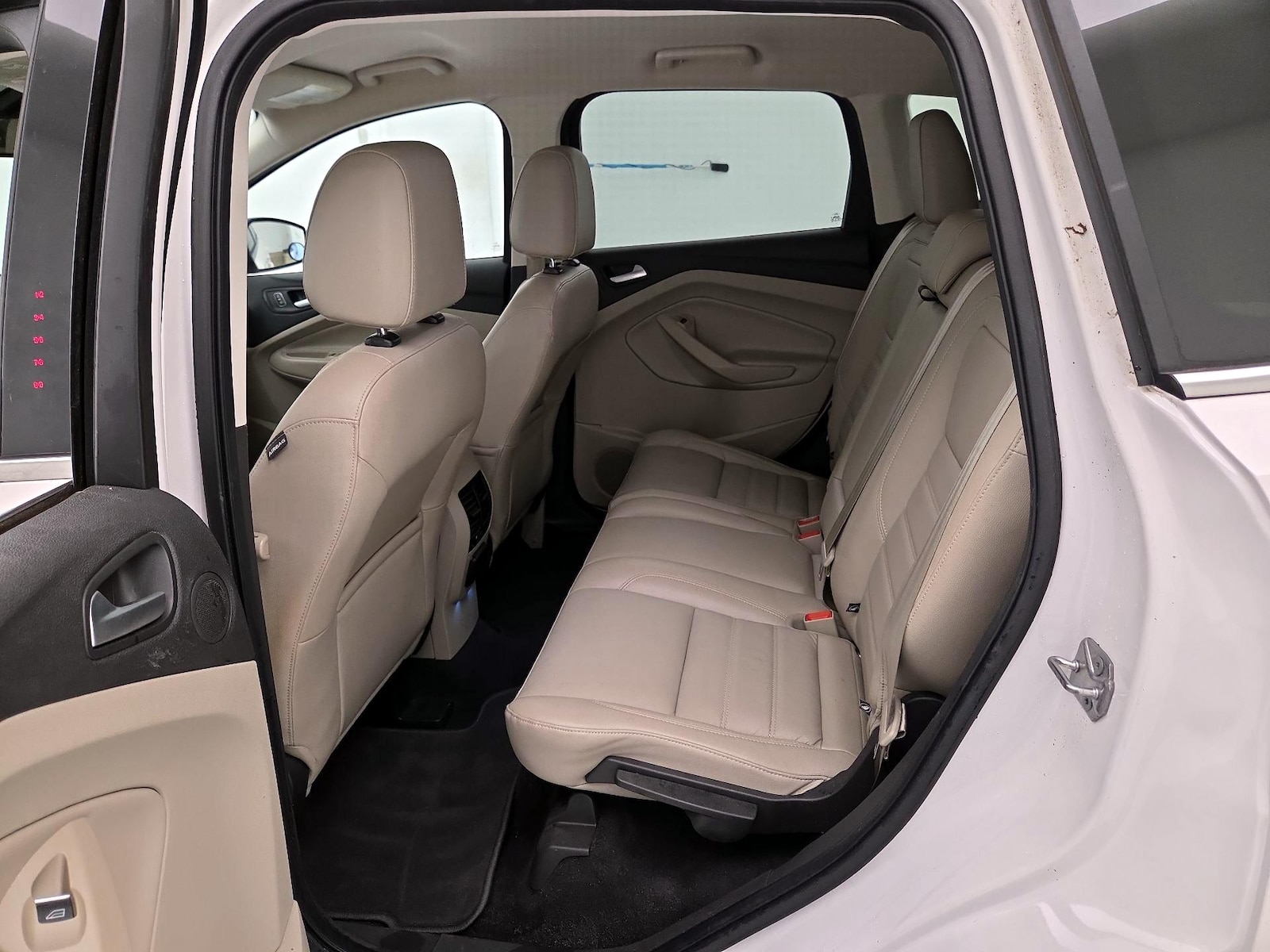 2017 Ford Escape Titanium - Photo 21