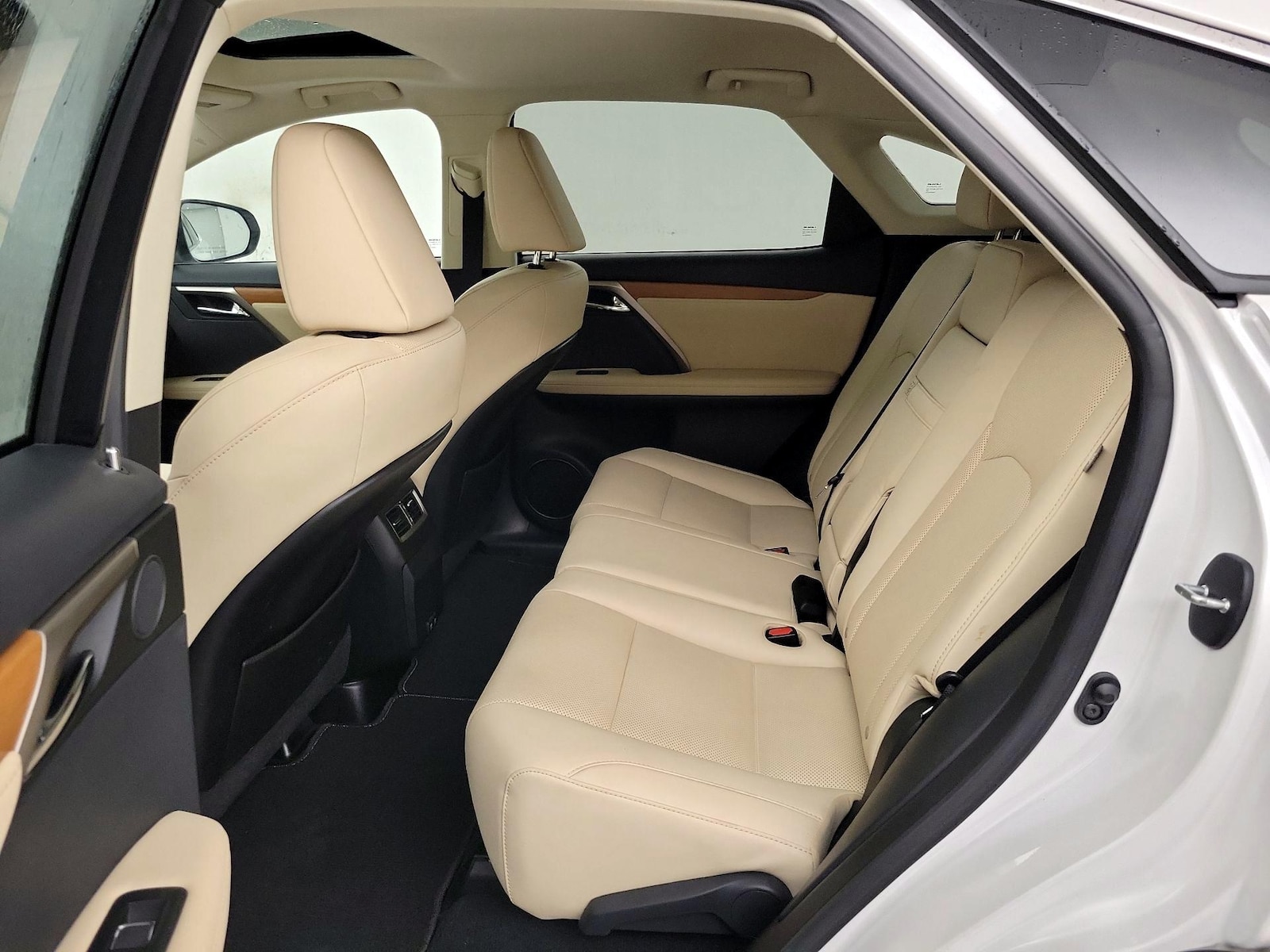 2022 Lexus RX 350 - Photo 21