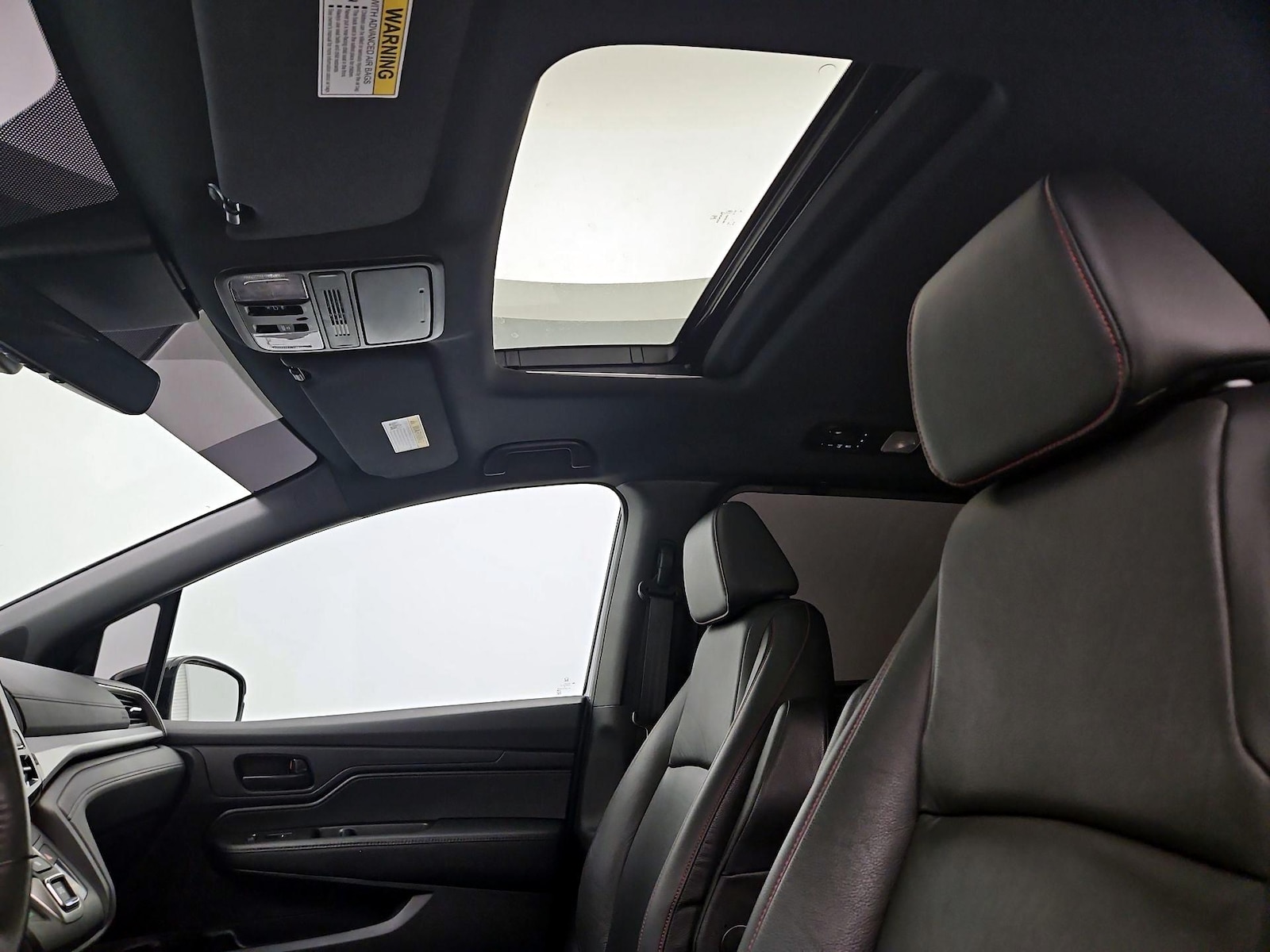 Sunroof(s) & Overhead Airbags