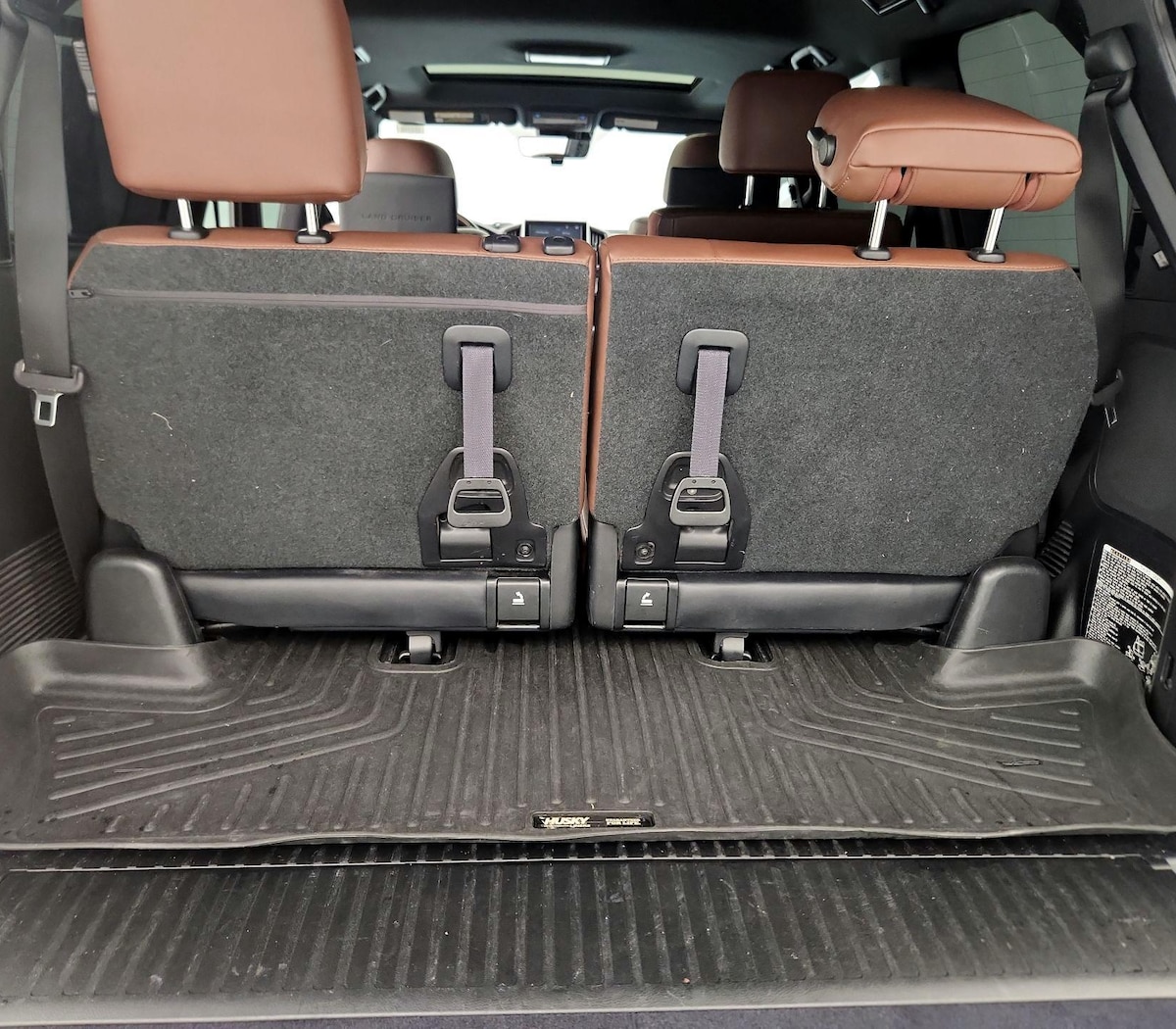 Trunk/Cargo (Seats Up)