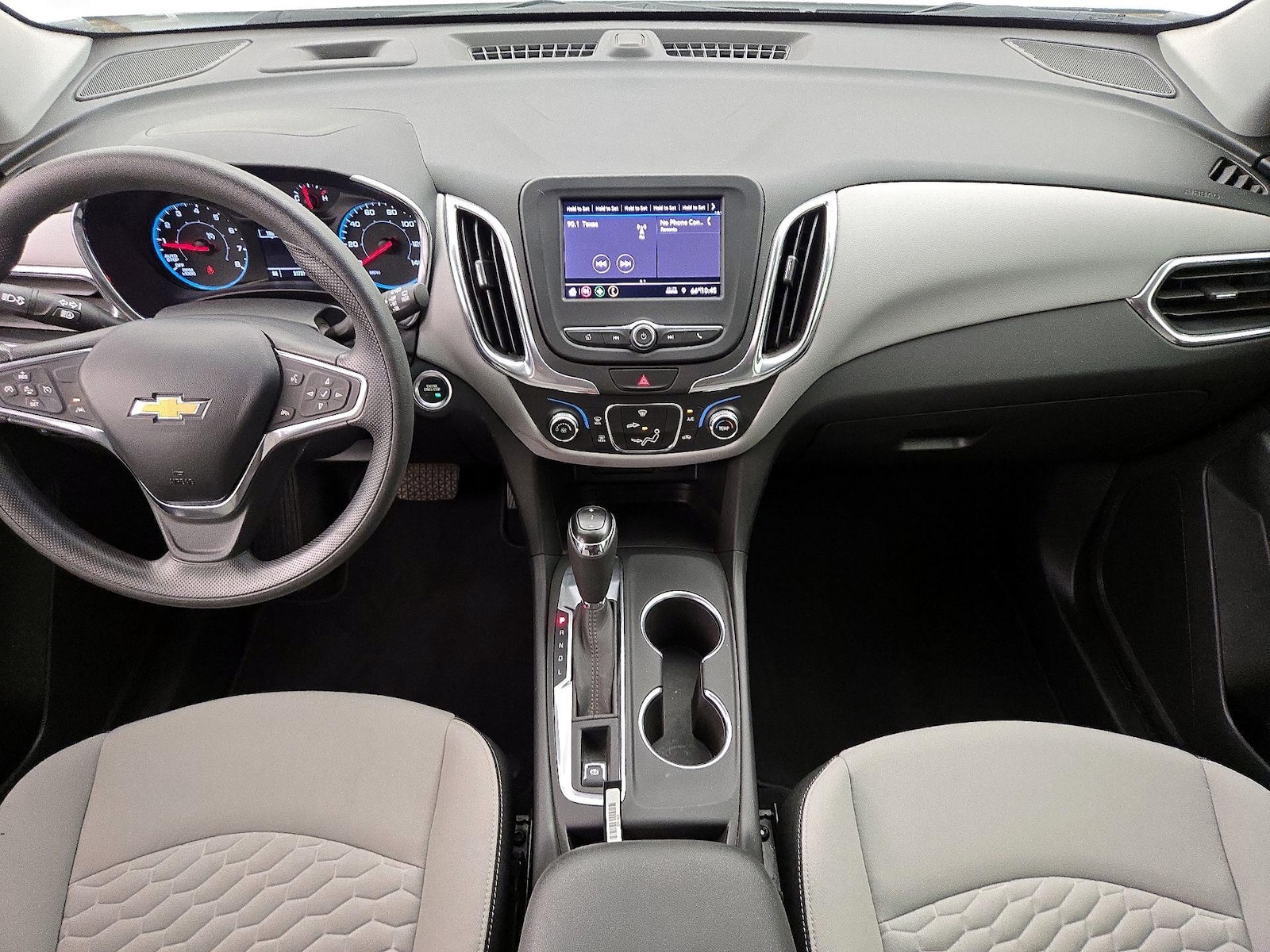 2021 Chevrolet Equinox LS - Photo 8