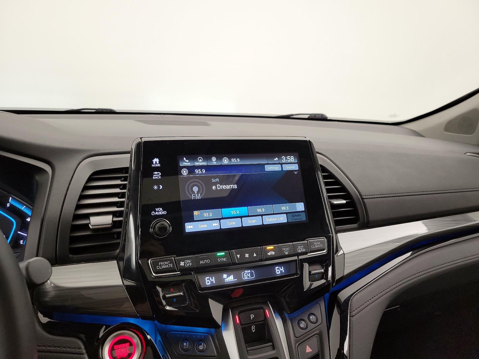 2021 Honda Odyssey Elite - Photo 17