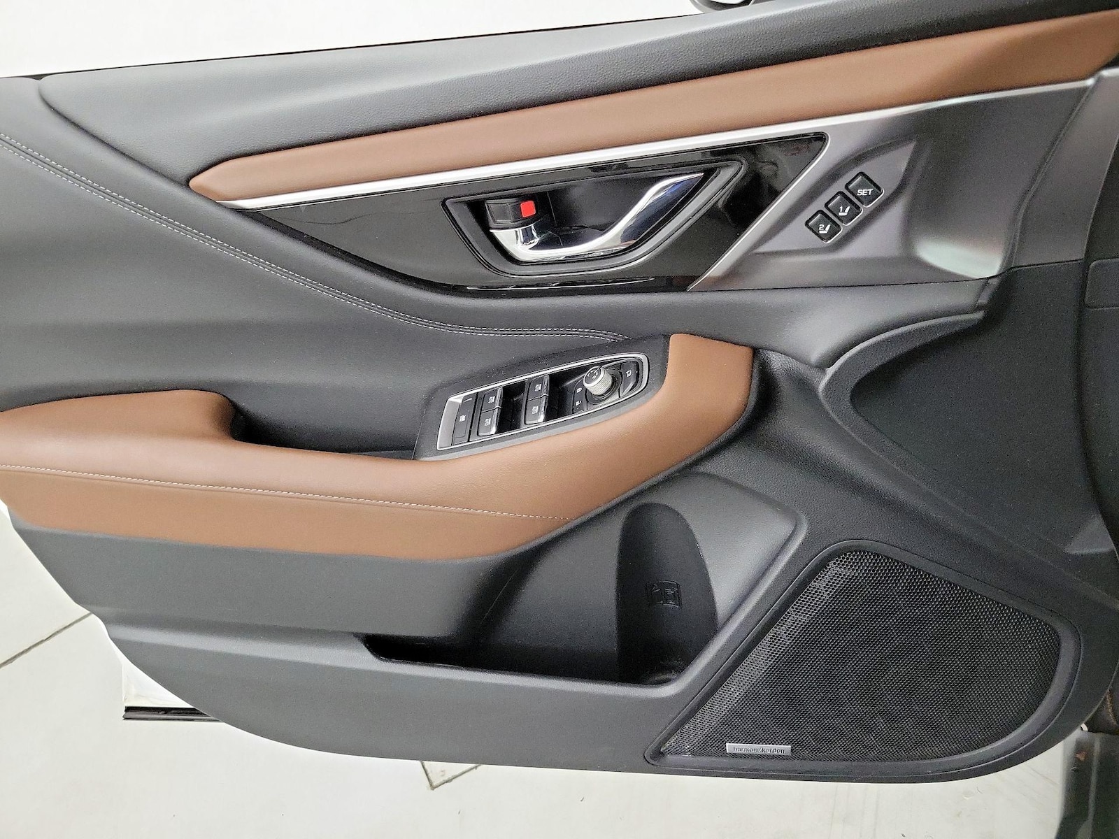 2020 Subaru Outback Touring - Photo 13