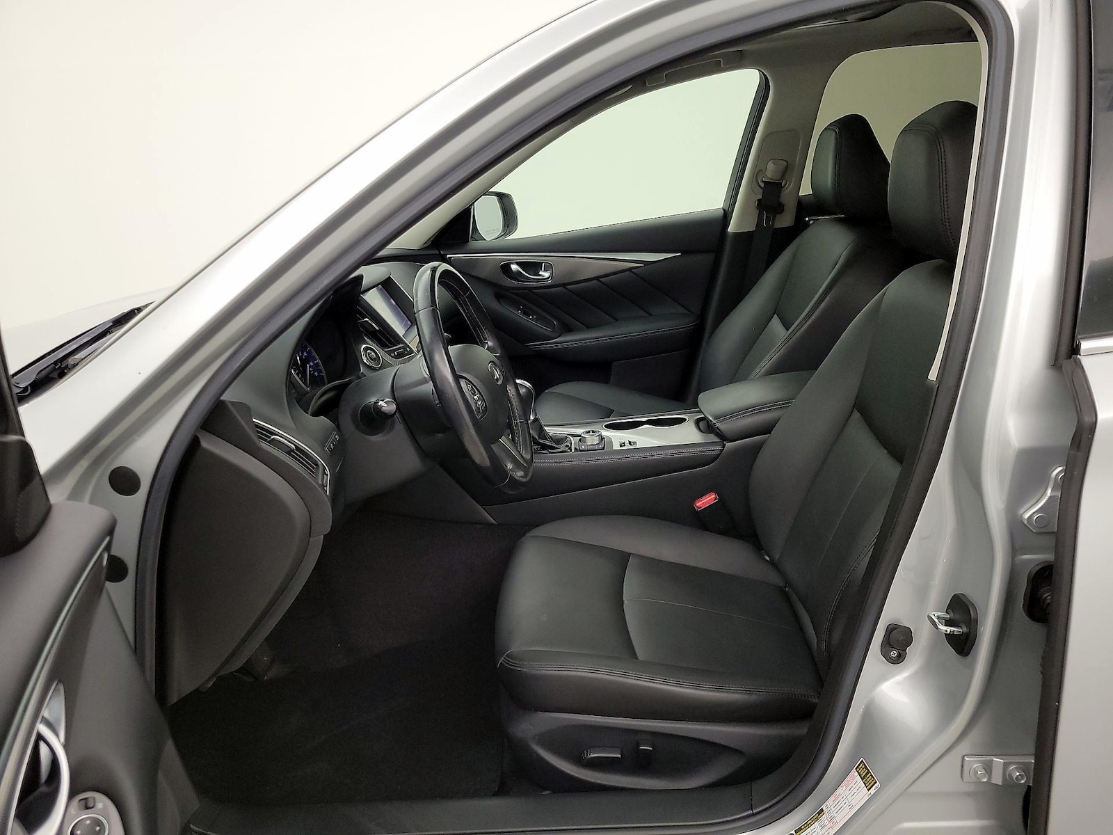 Power Seat(s) & Side Airbags