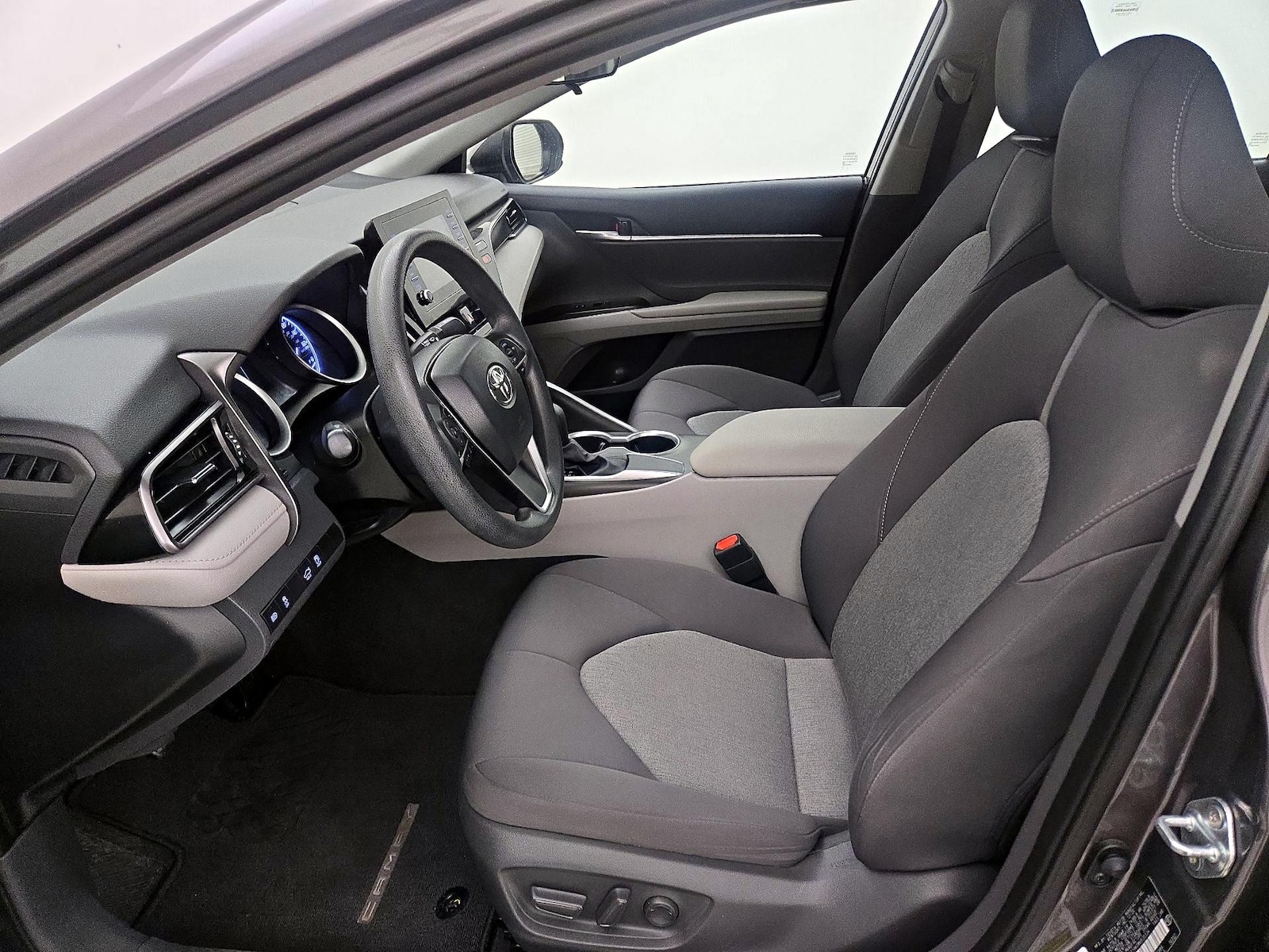 Power Seat(s) & Side Airbags