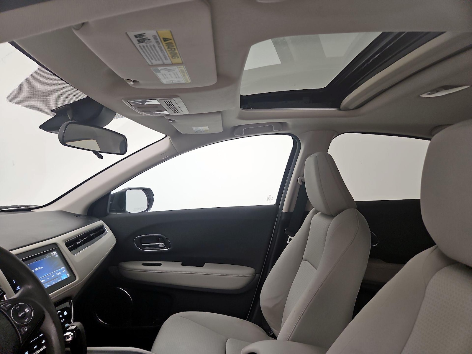 Sunroof(s) & Overhead Airbags