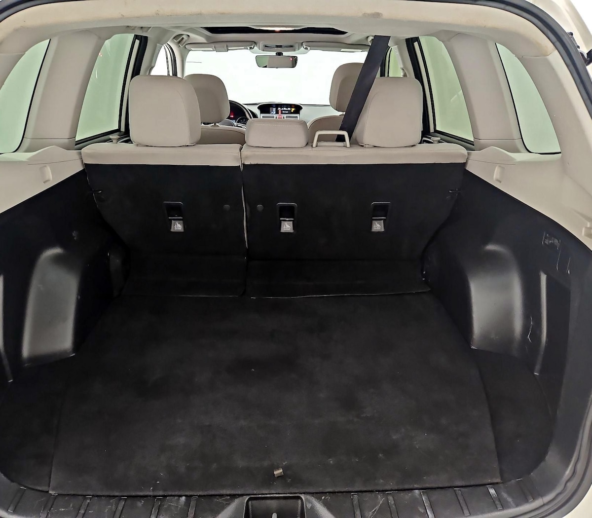 Trunk/Cargo (Seats Up)