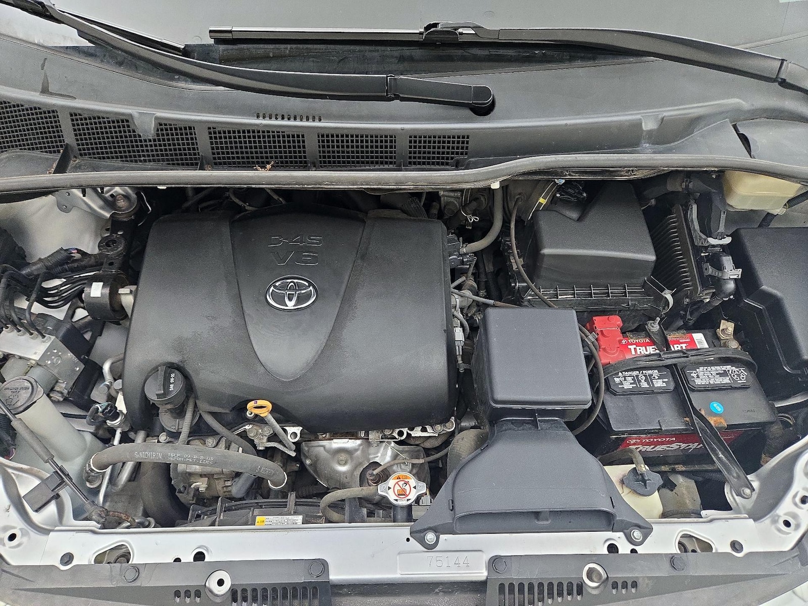 2018 Toyota Sienna LE - Photo 24