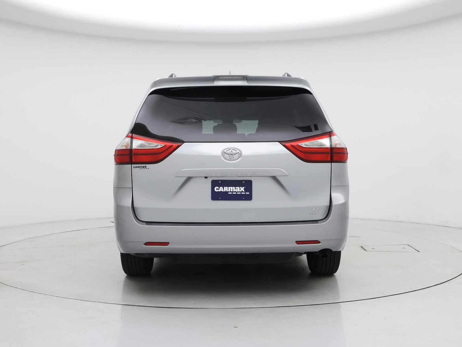 2018 Toyota Sienna LE - Photo 7