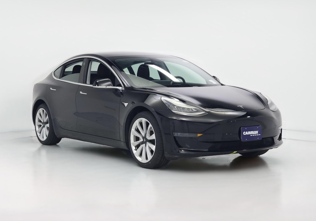 2020 Tesla Model 3 Standard Range Plus in Black — CarMax photo
