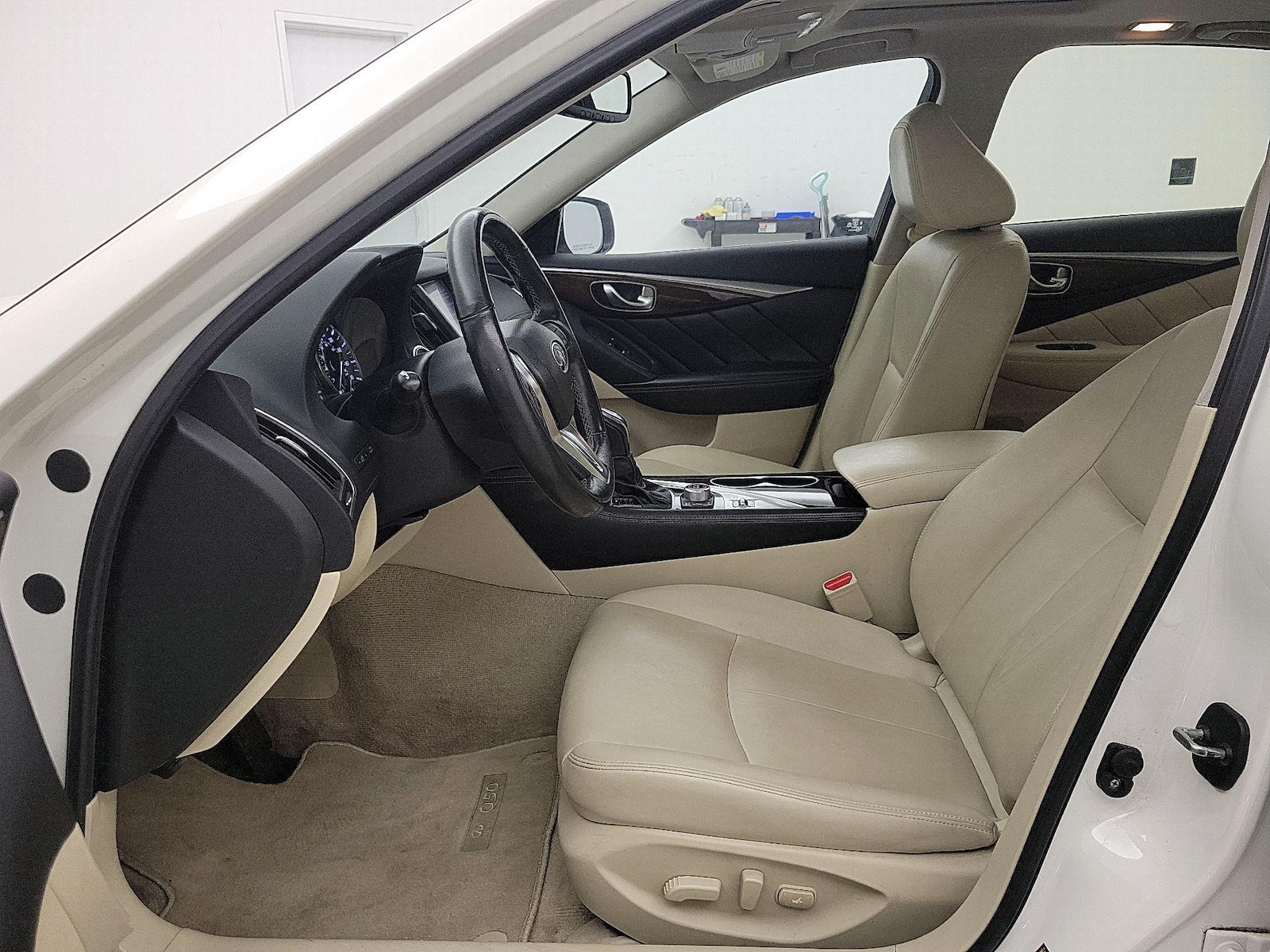2019 INFINITI Q50 LUXE - Photo 12