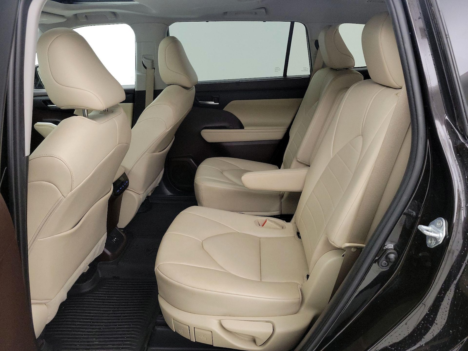 Rear Air Conditioning