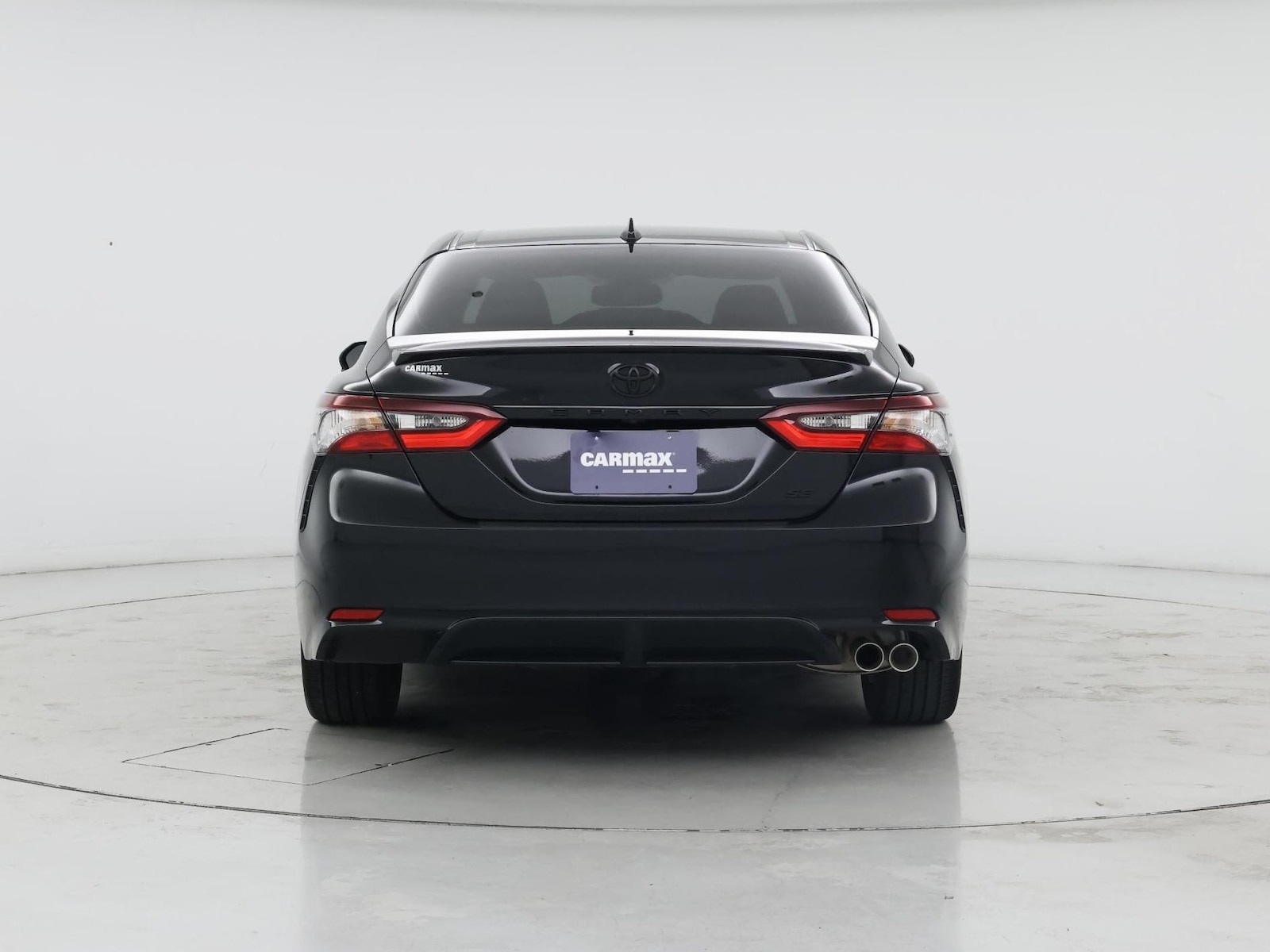 2024 Toyota Camry SE - Photo 7