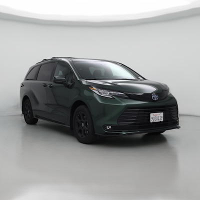 2025 Toyota Sienna Woodland Edition