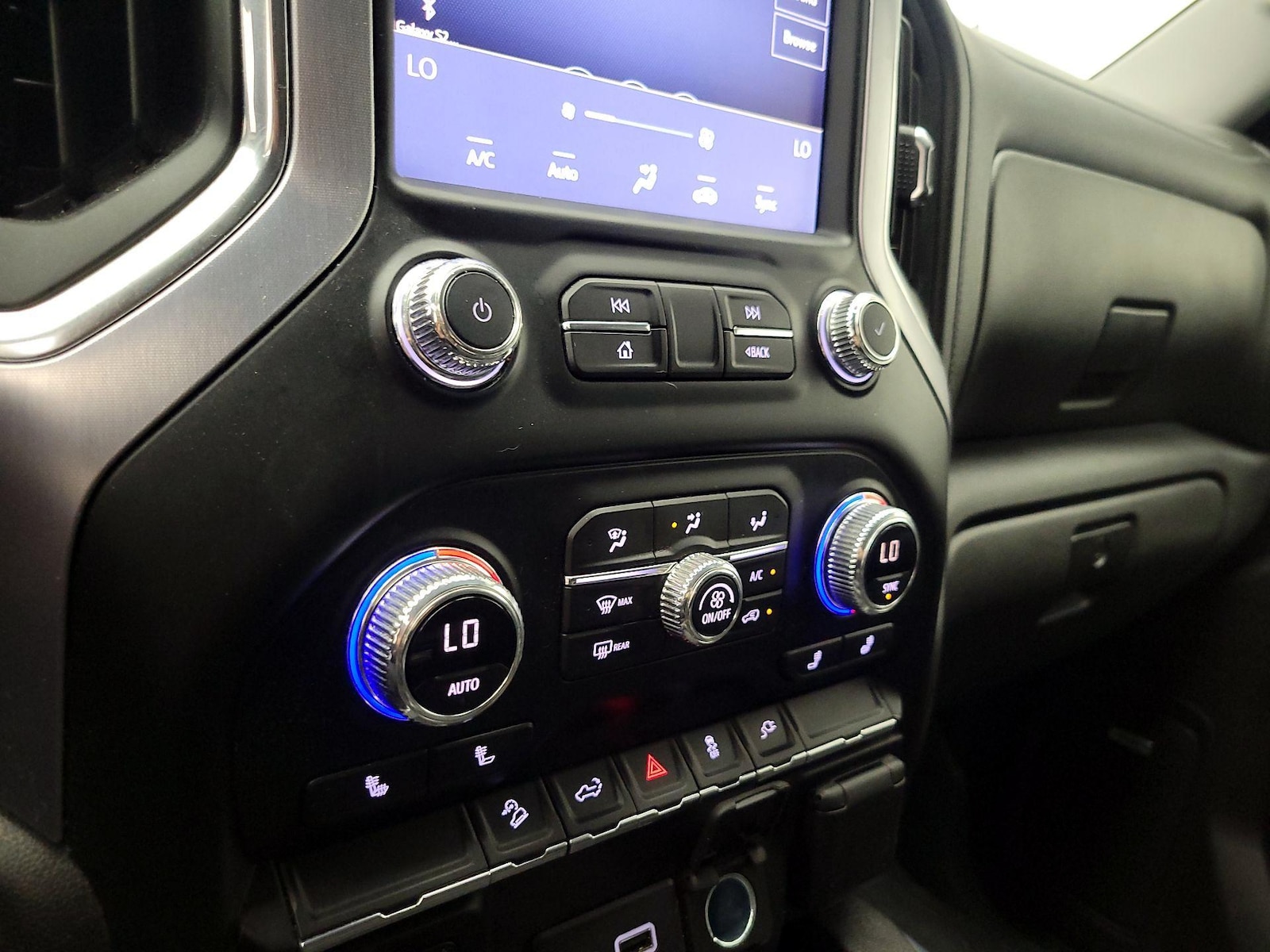 2022 GMC Sierra 1500 Limited Elevation - Photo 17