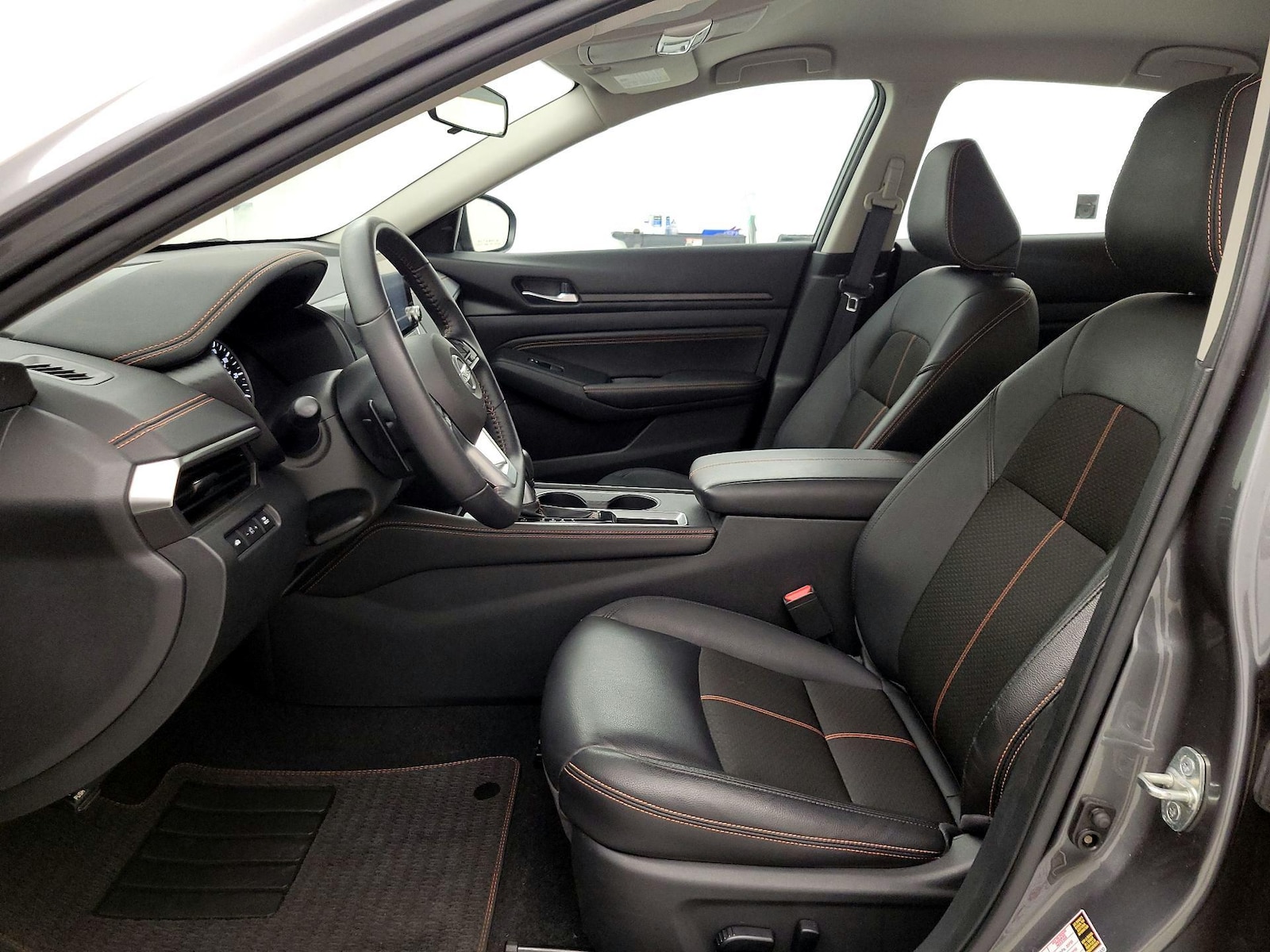 Power Seat(s) & Side Airbags