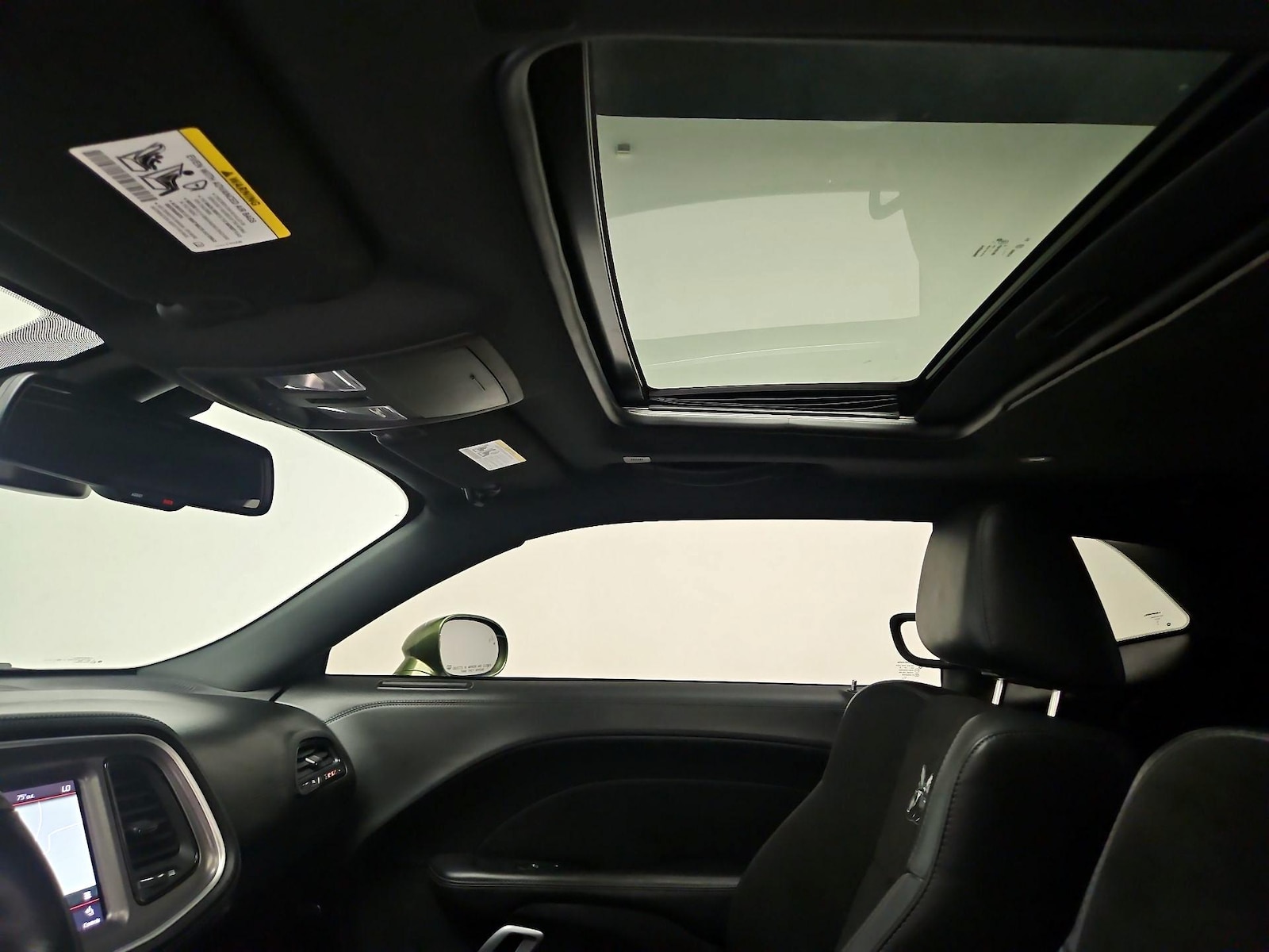 Sunroof(s) & Overhead Airbags