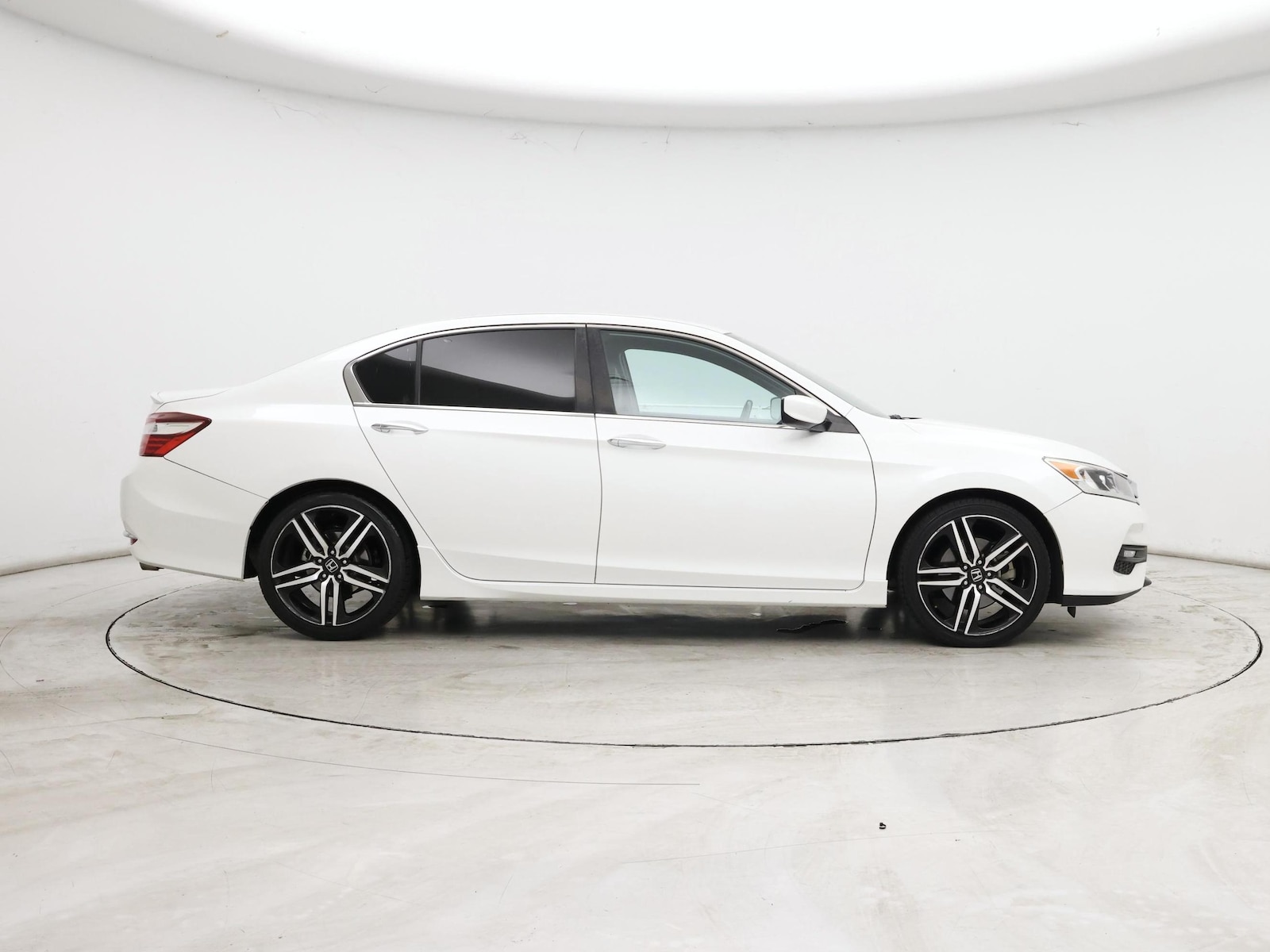 2017 Honda Accord Sport SE - Photo 8