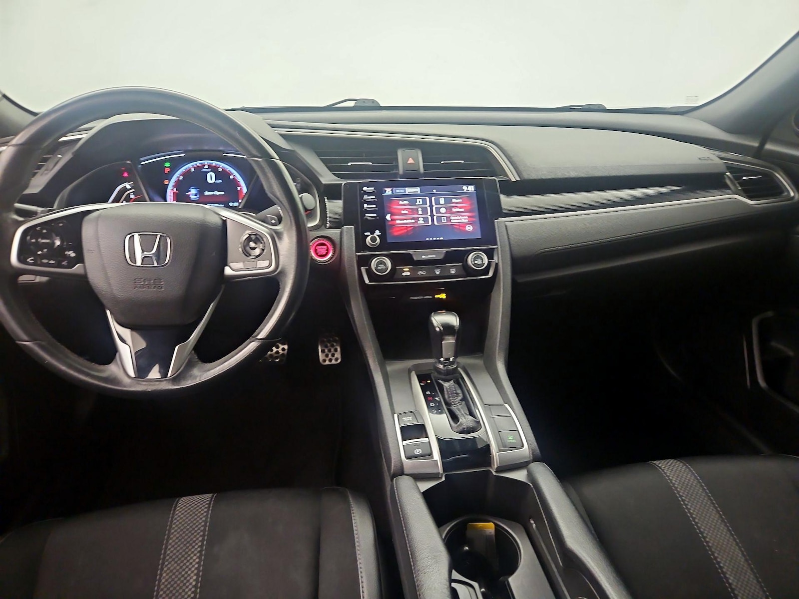 Apple CarPlay® & Android Auto™