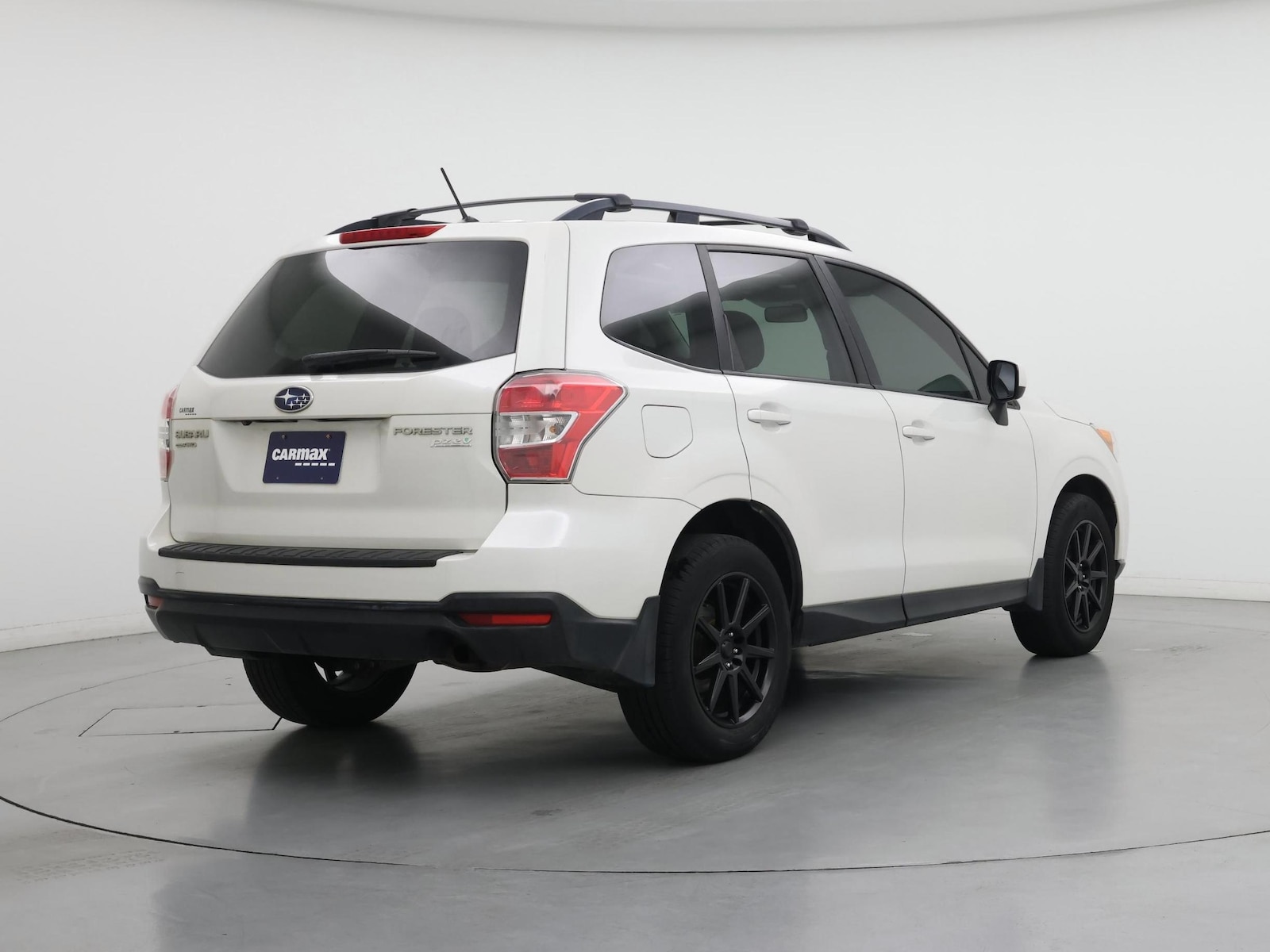 2015 Subaru Forester i Premium - Photo 9