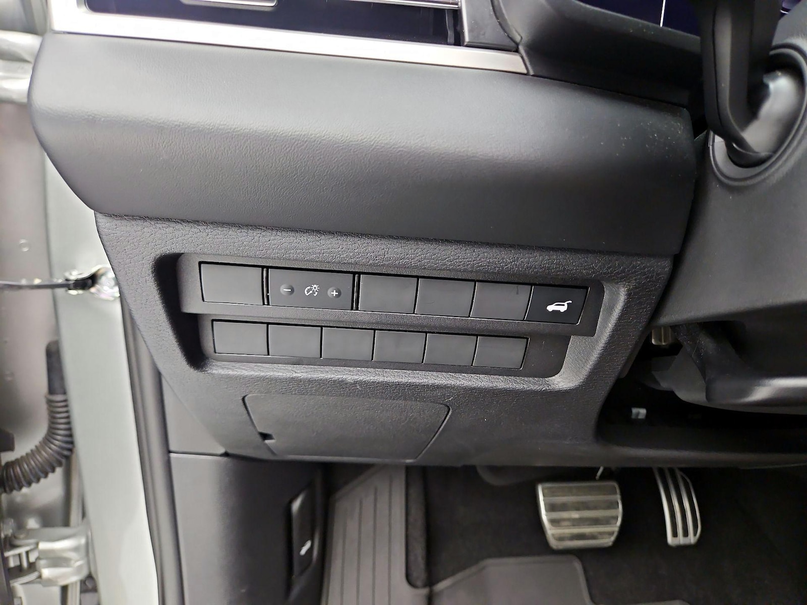 2025 Mitsubishi Outlander SEL - Photo 14
