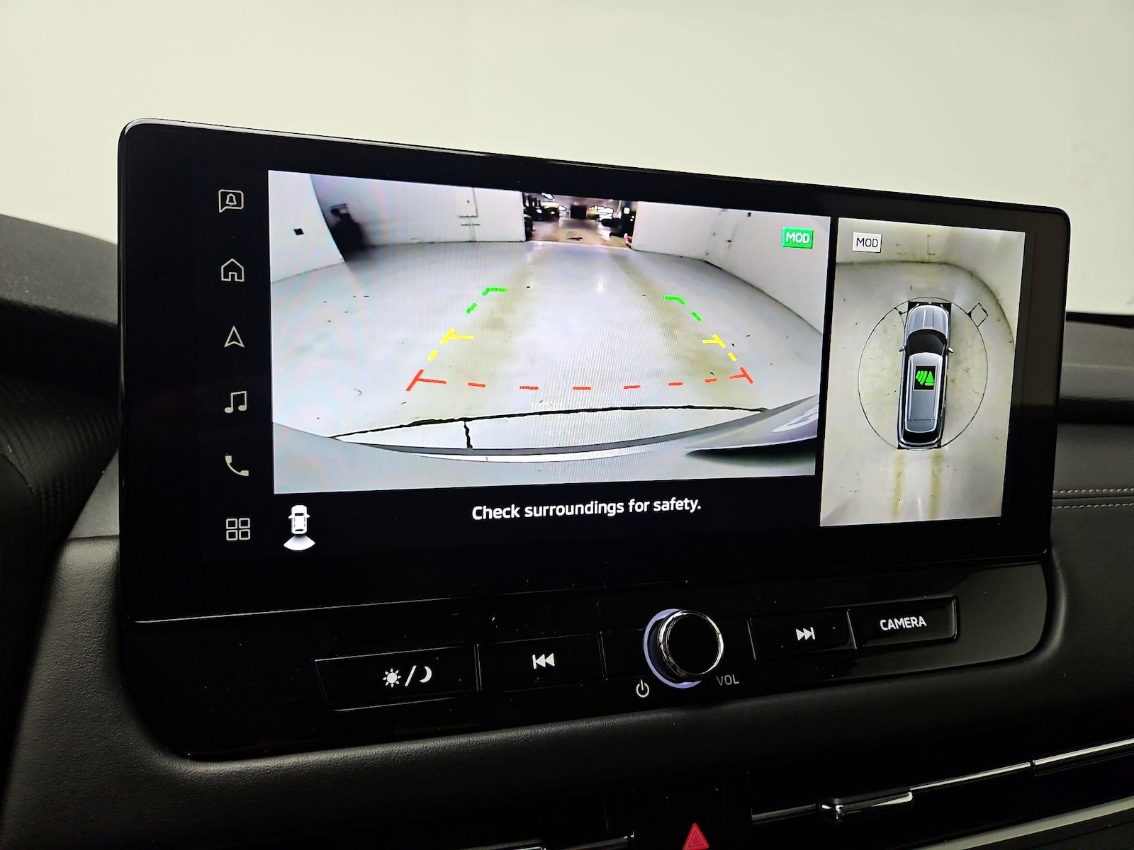 2025 Mitsubishi Outlander SEL - Photo 16