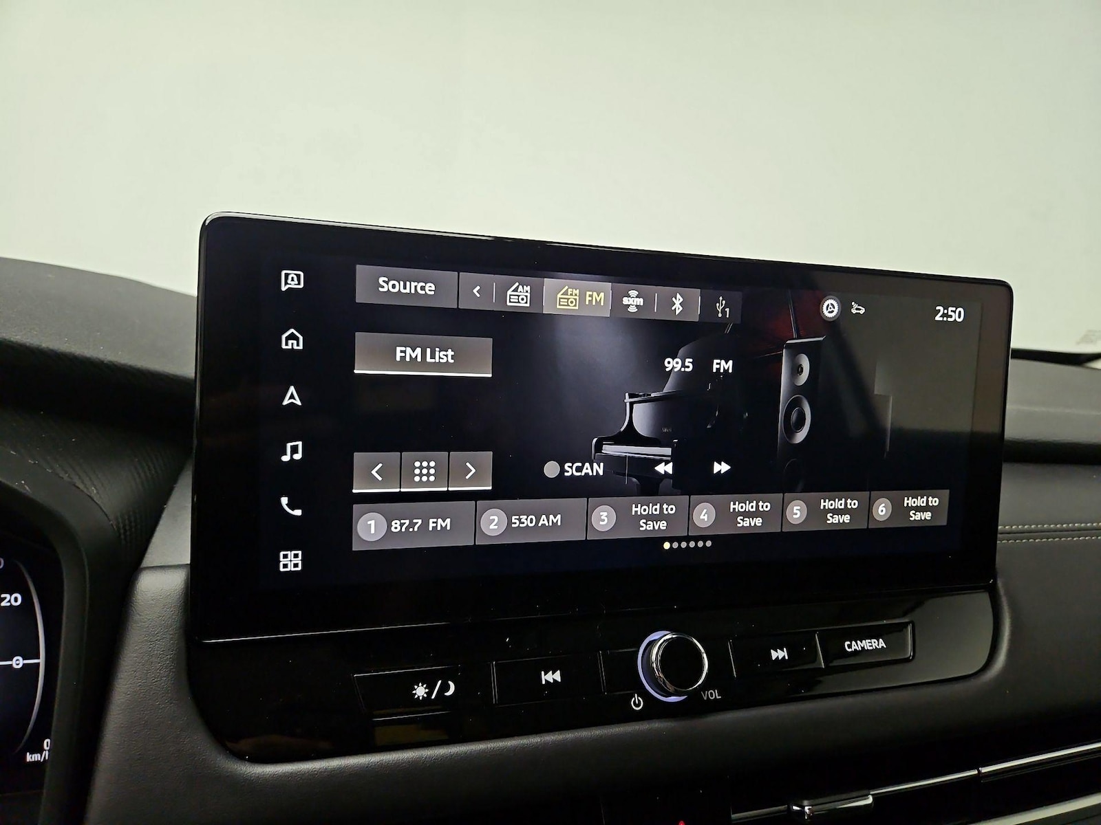 2025 Mitsubishi Outlander SEL - Photo 17