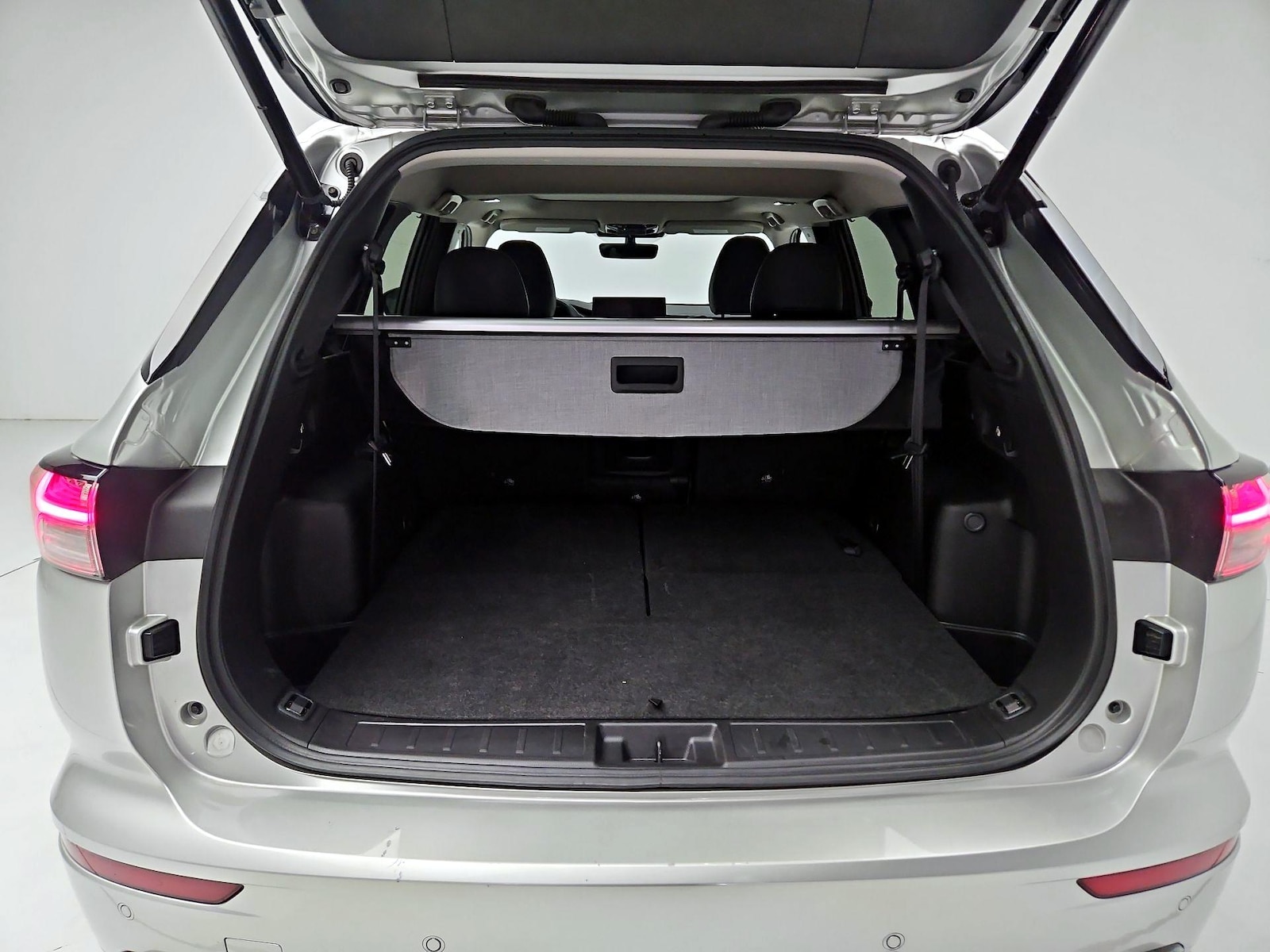 2025 Mitsubishi Outlander SEL - Photo 25