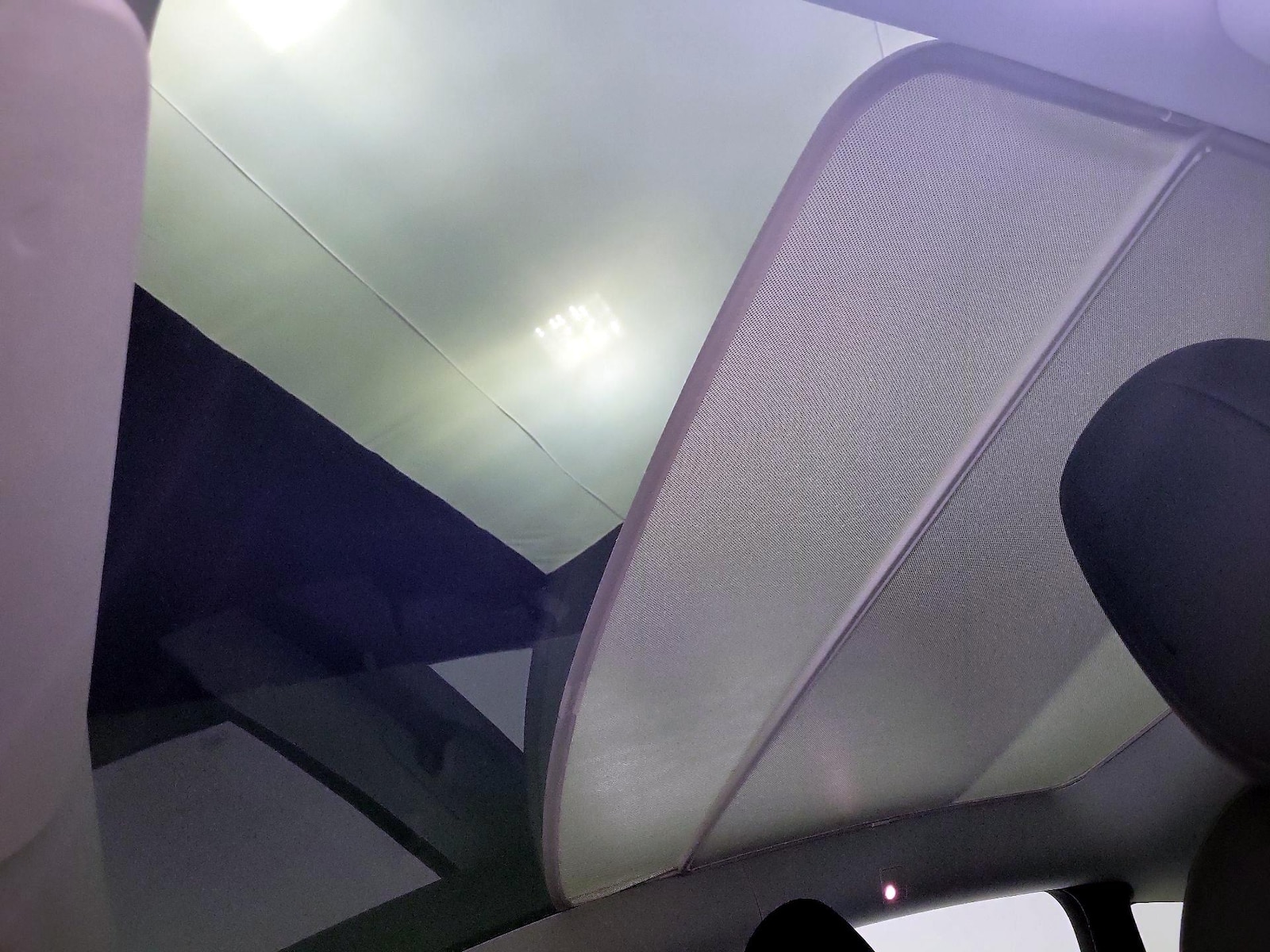 Skylight(s) & Overhead Airbags