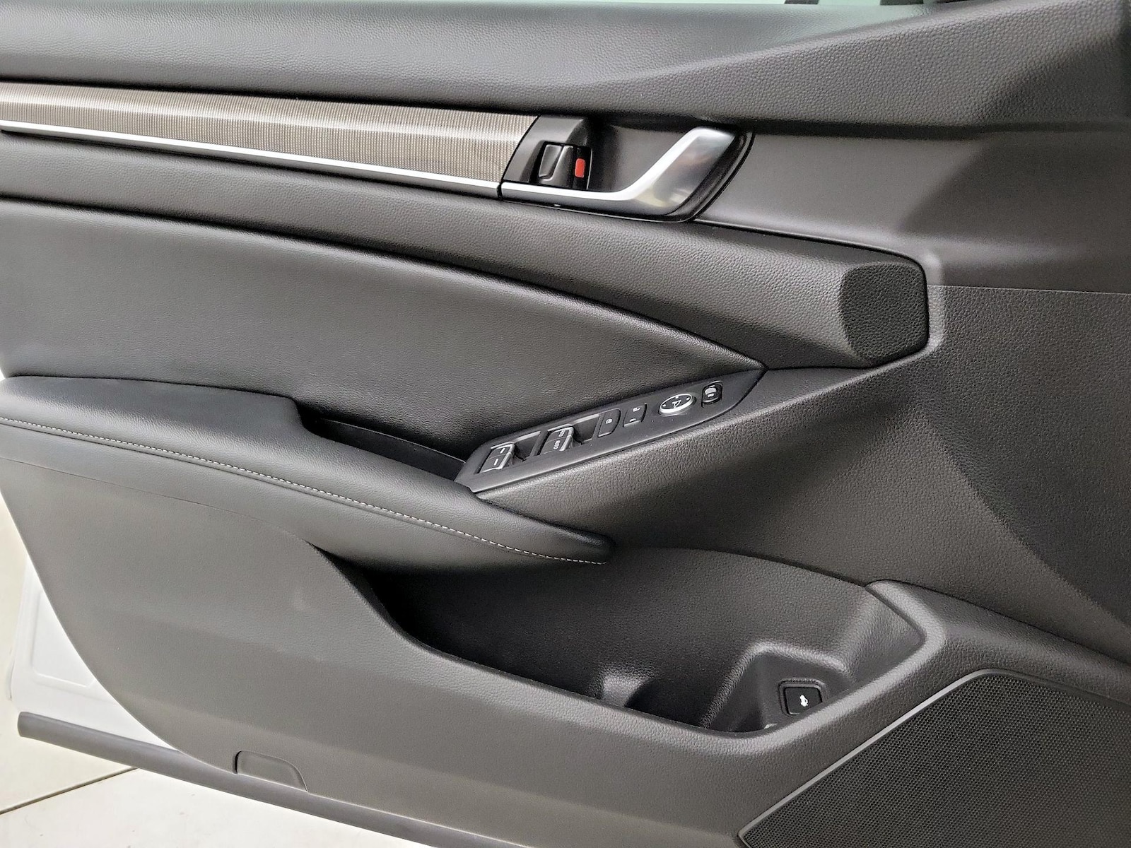 2022 Honda Accord Sport - Photo 13
