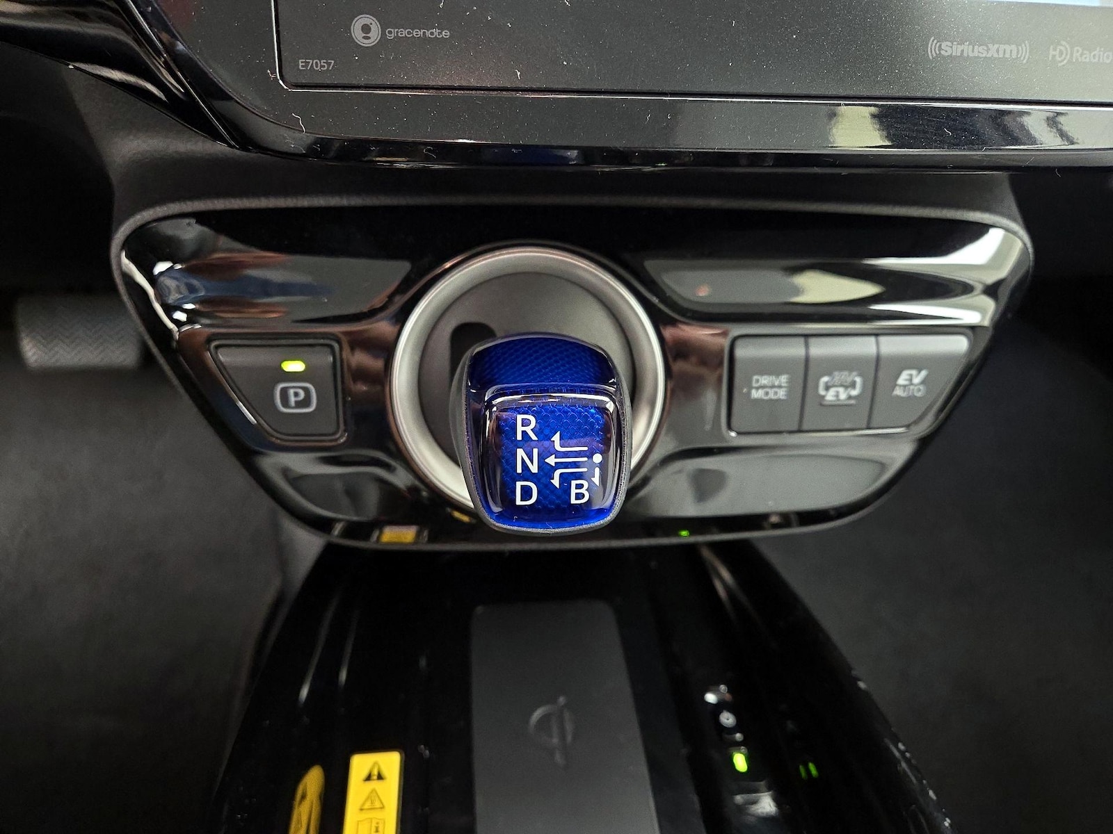 2021 Toyota Prius Prime XLE - Photo 19