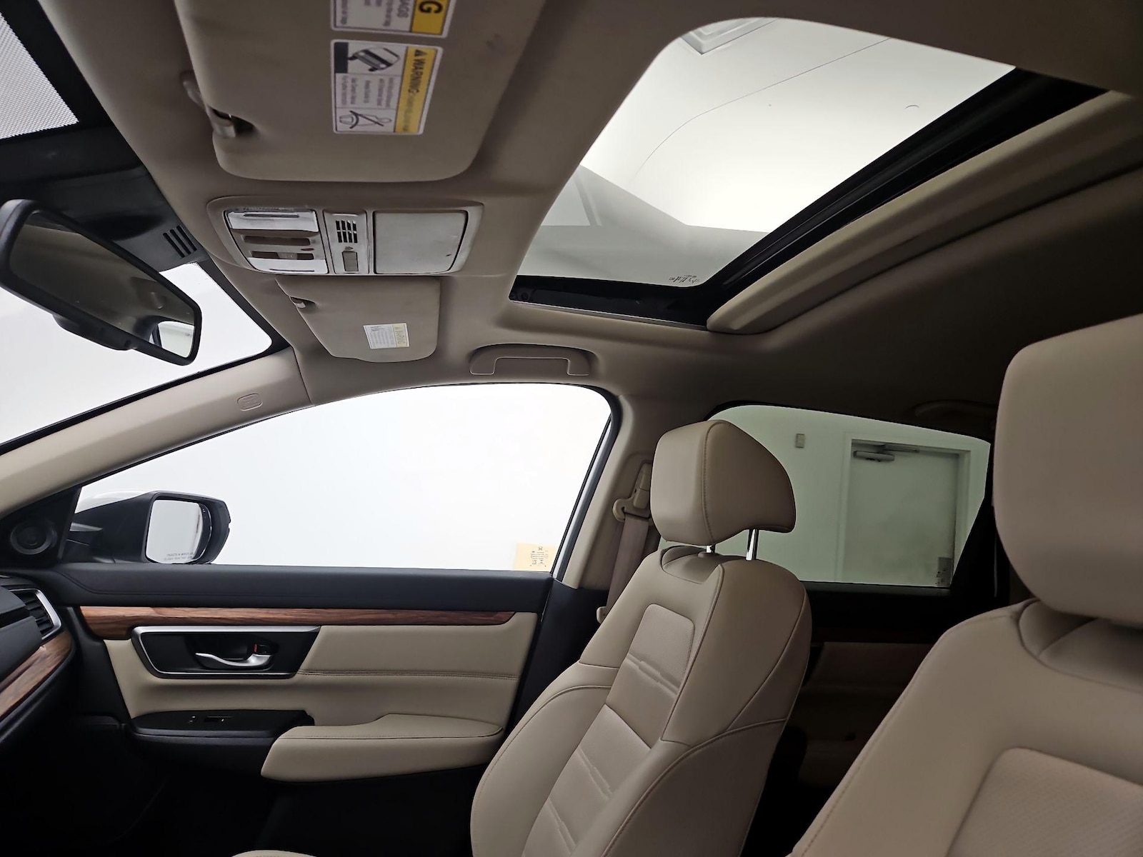 Sunroof(s) & Overhead Airbags
