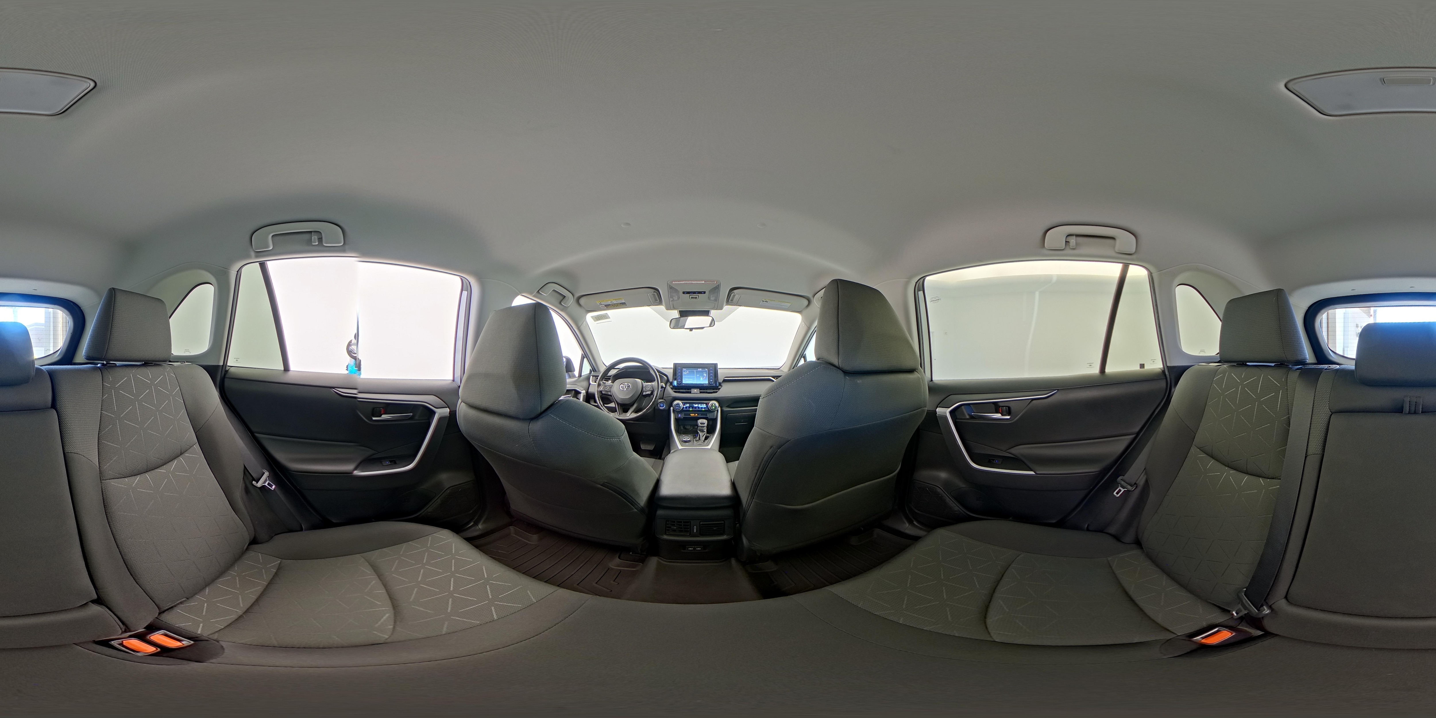 2022 Toyota RAV4 XLE - Photo 23