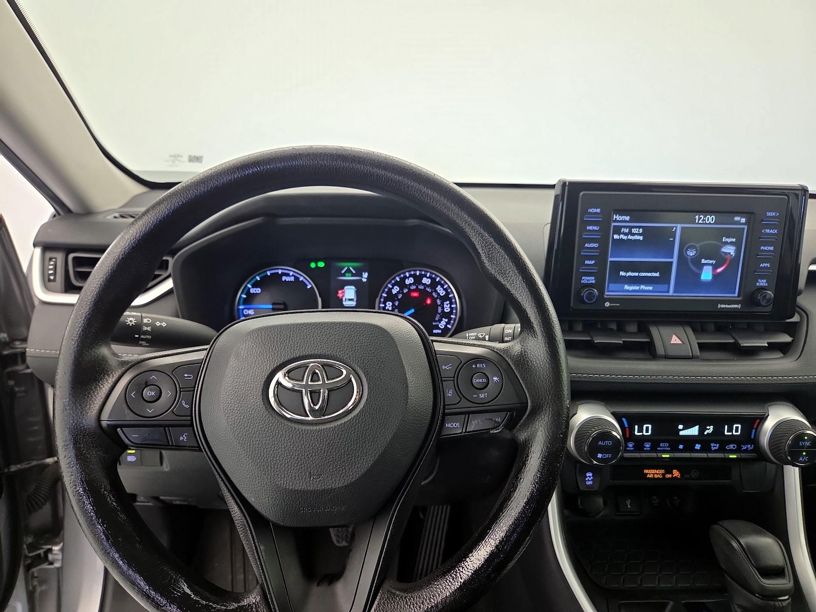 2022 Toyota RAV4 XLE - Photo 9