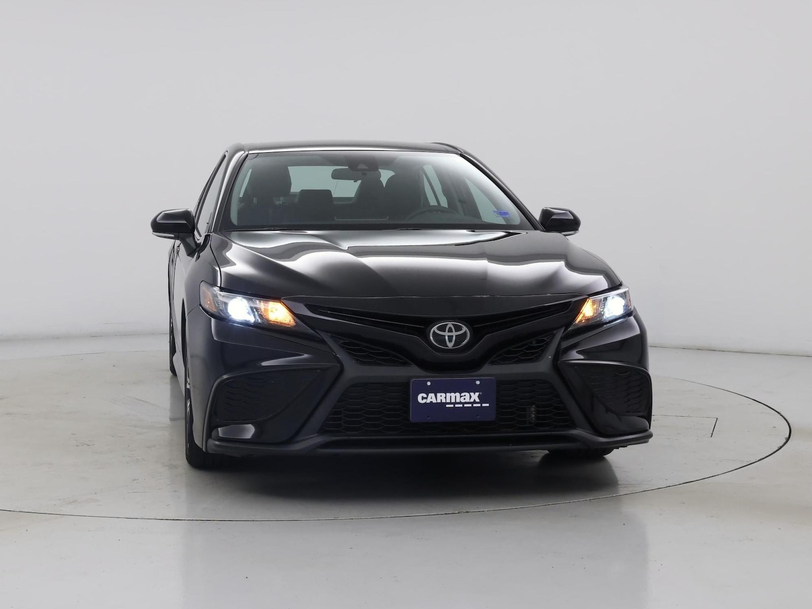 2023 Toyota Camry SE - Photo 6