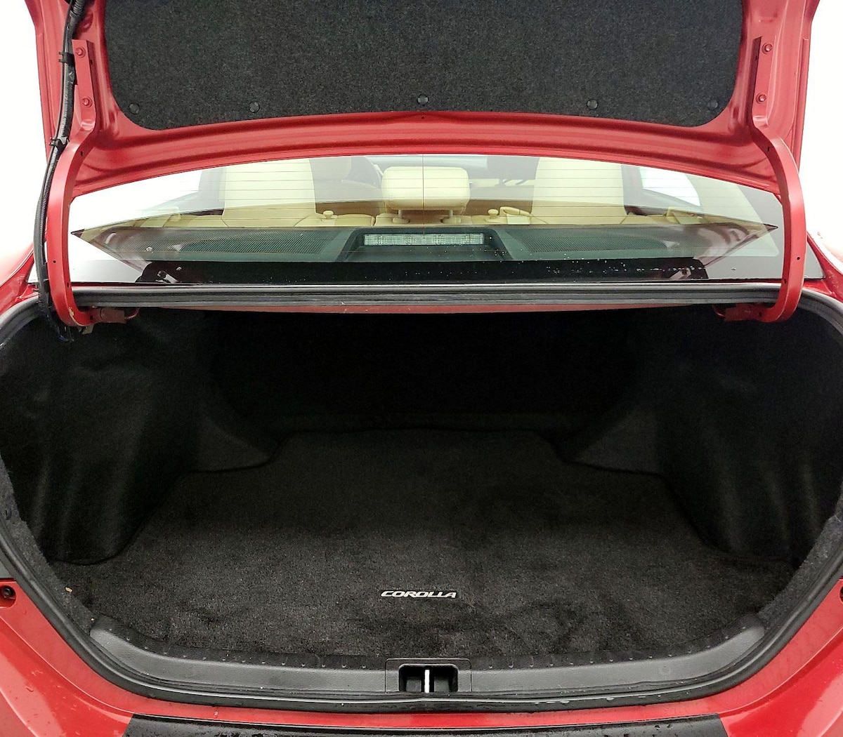Trunk/Cargo (Seats Up)