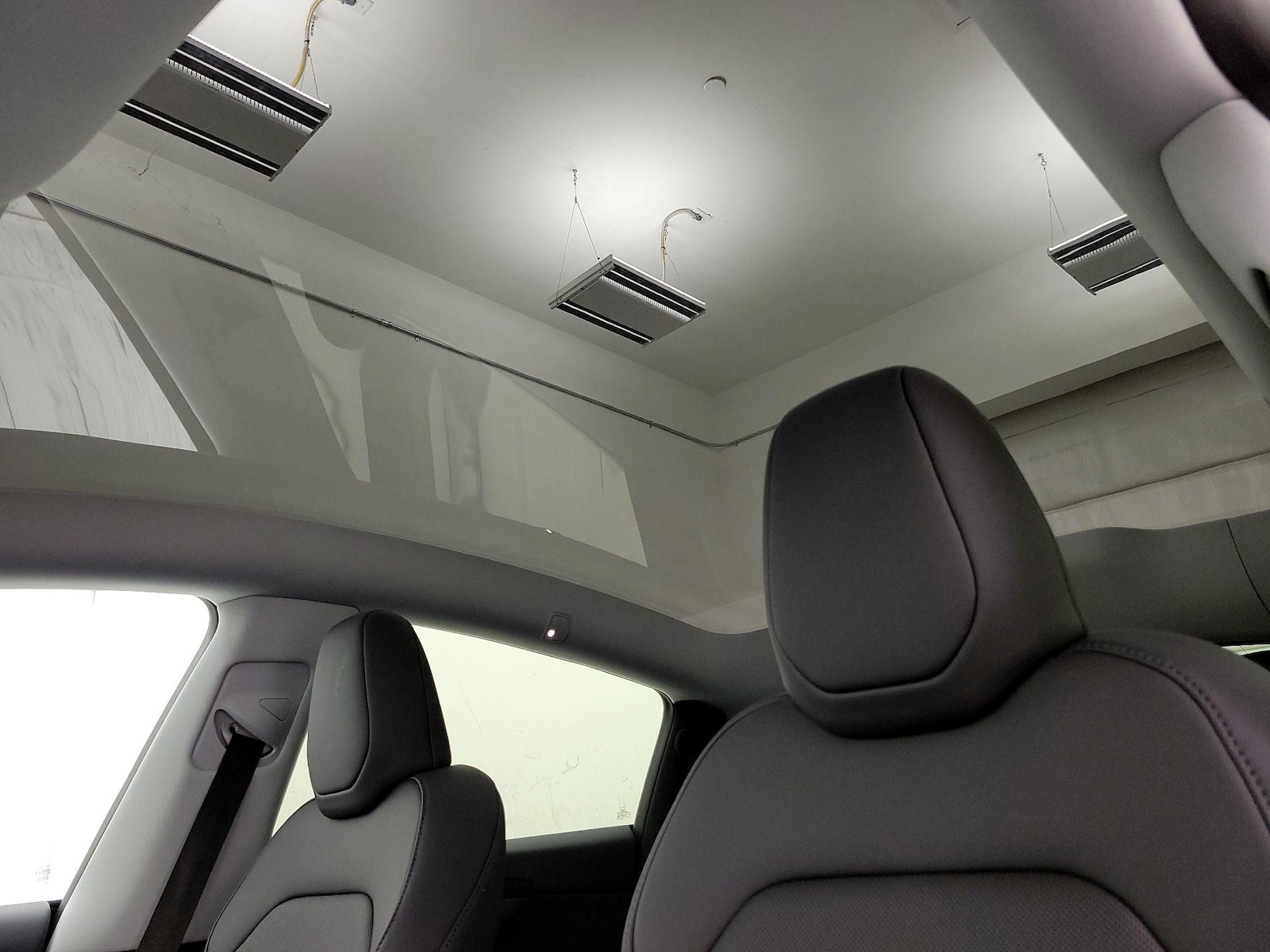 Skylight(s) & Overhead Airbags