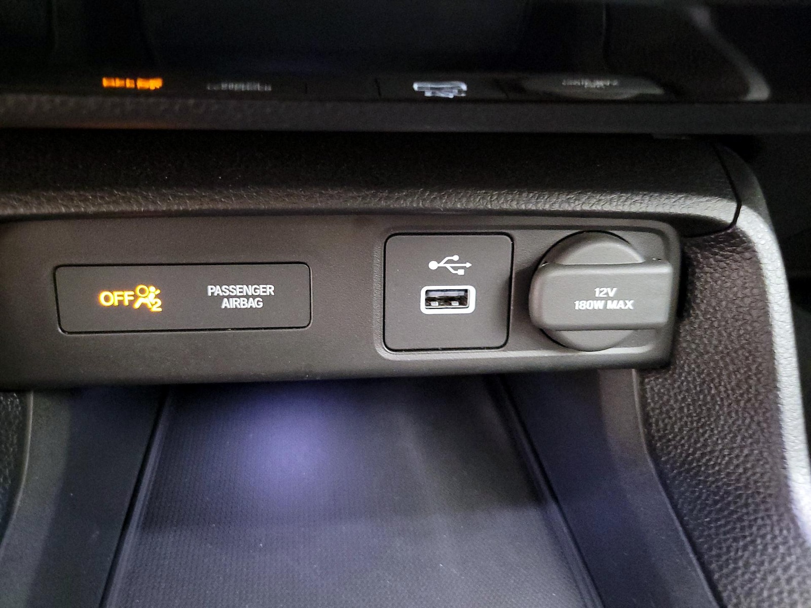 2023 Honda Civic Hatchback EX-L - Photo 17