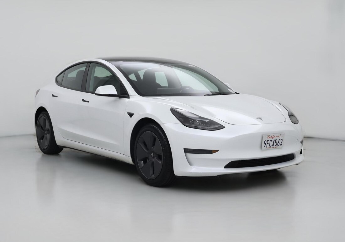 2023 Tesla Model 3 Long Range All-Wheel Drive in White — CarMax photo