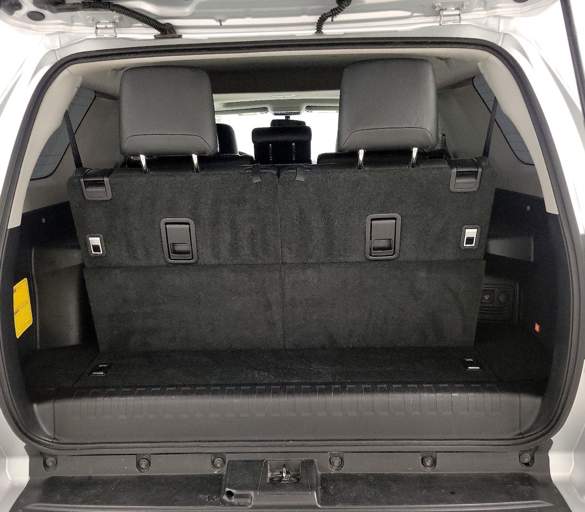 Trunk/Cargo (Seats Up)