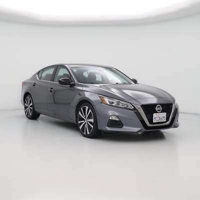 2022 Nissan Altima SR